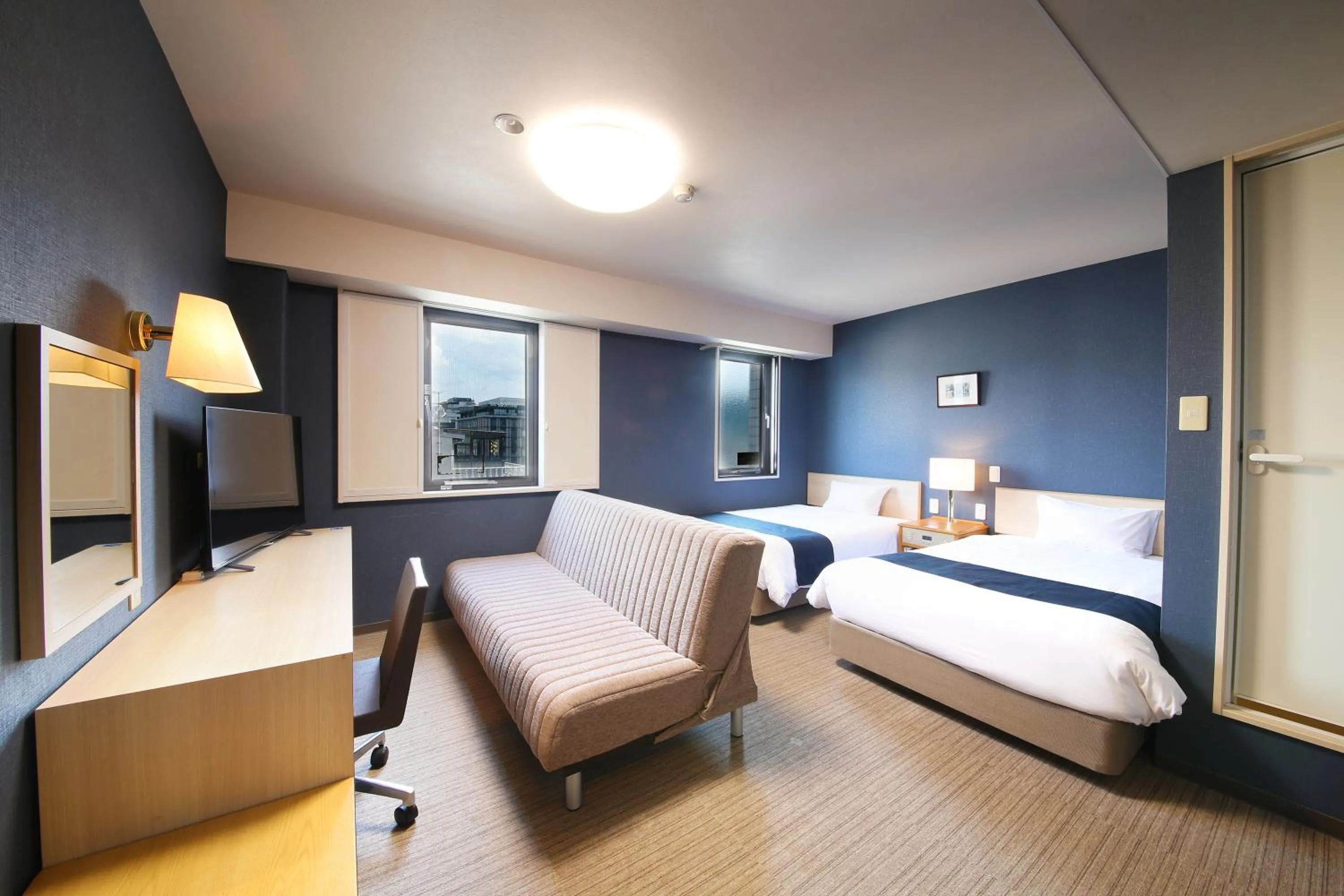 Photo of the whole room, Bed in Country Hotel Takayama