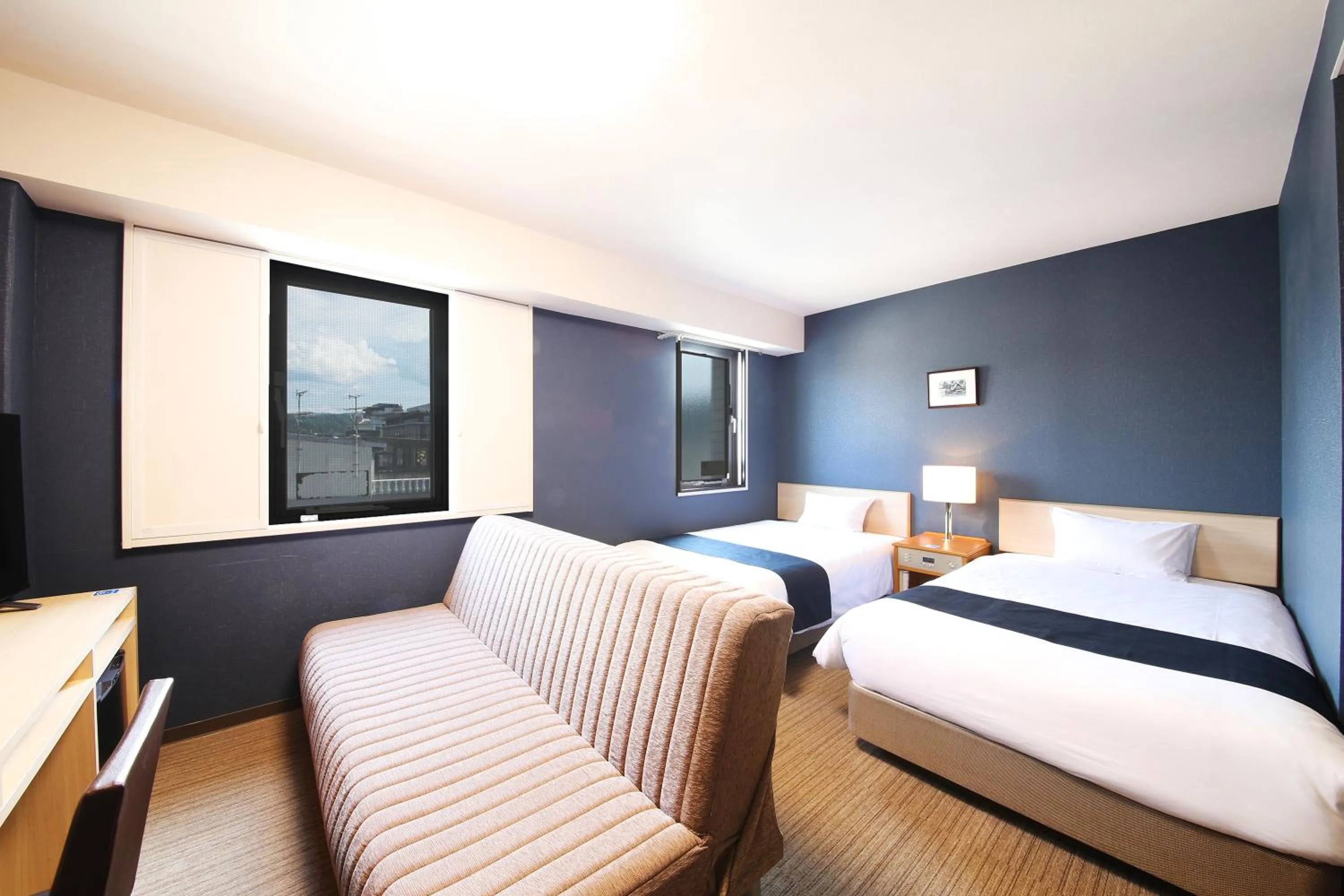 Photo of the whole room, Bed in Country Hotel Takayama