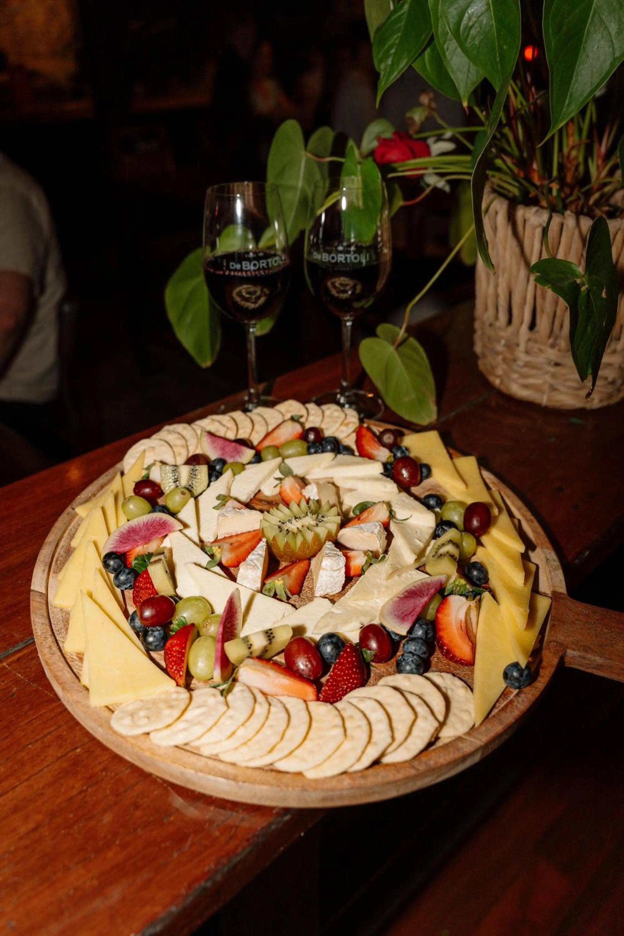 Evening entertainment in Roamer Brisbane