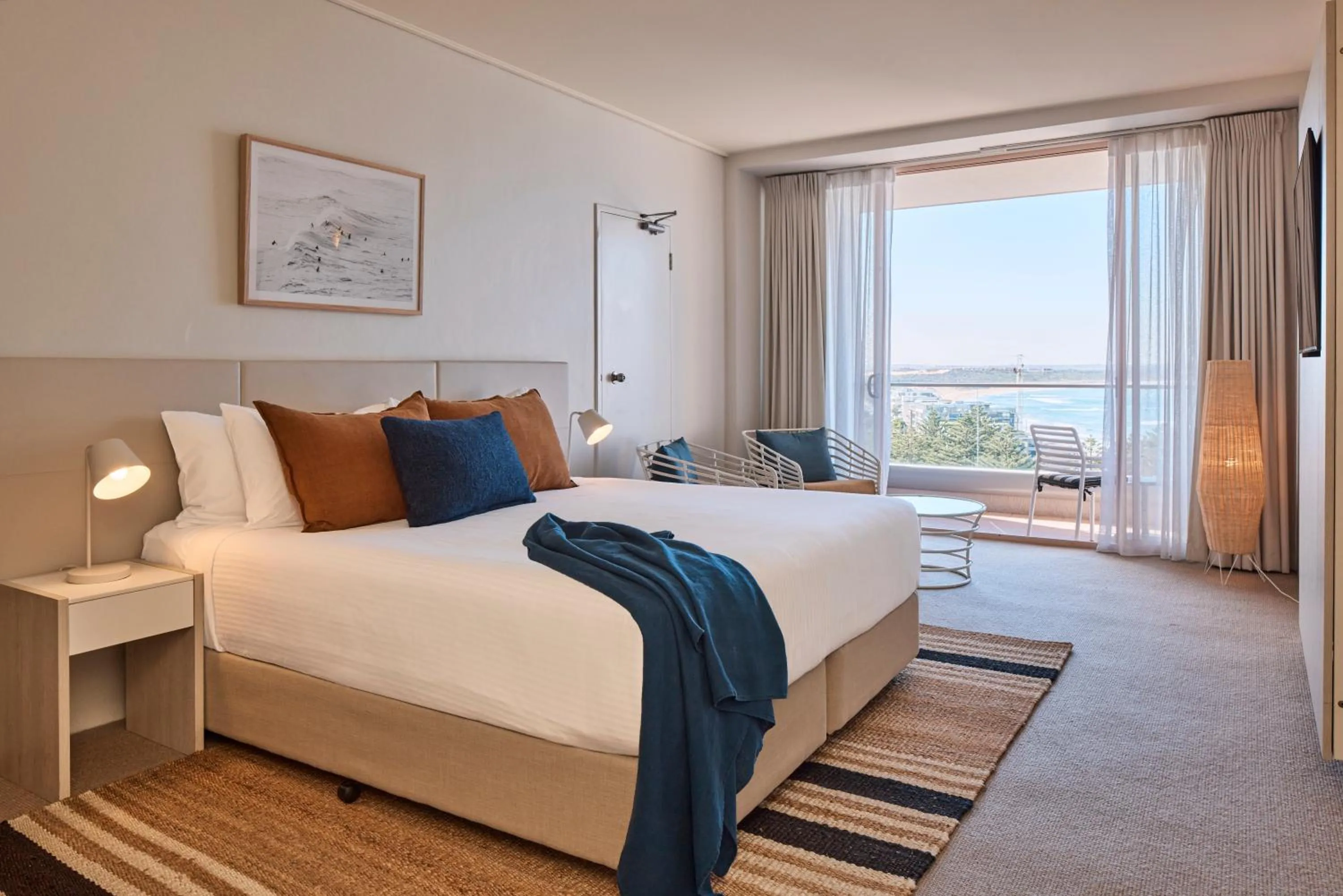 Bed in Rydges Cronulla Beachside