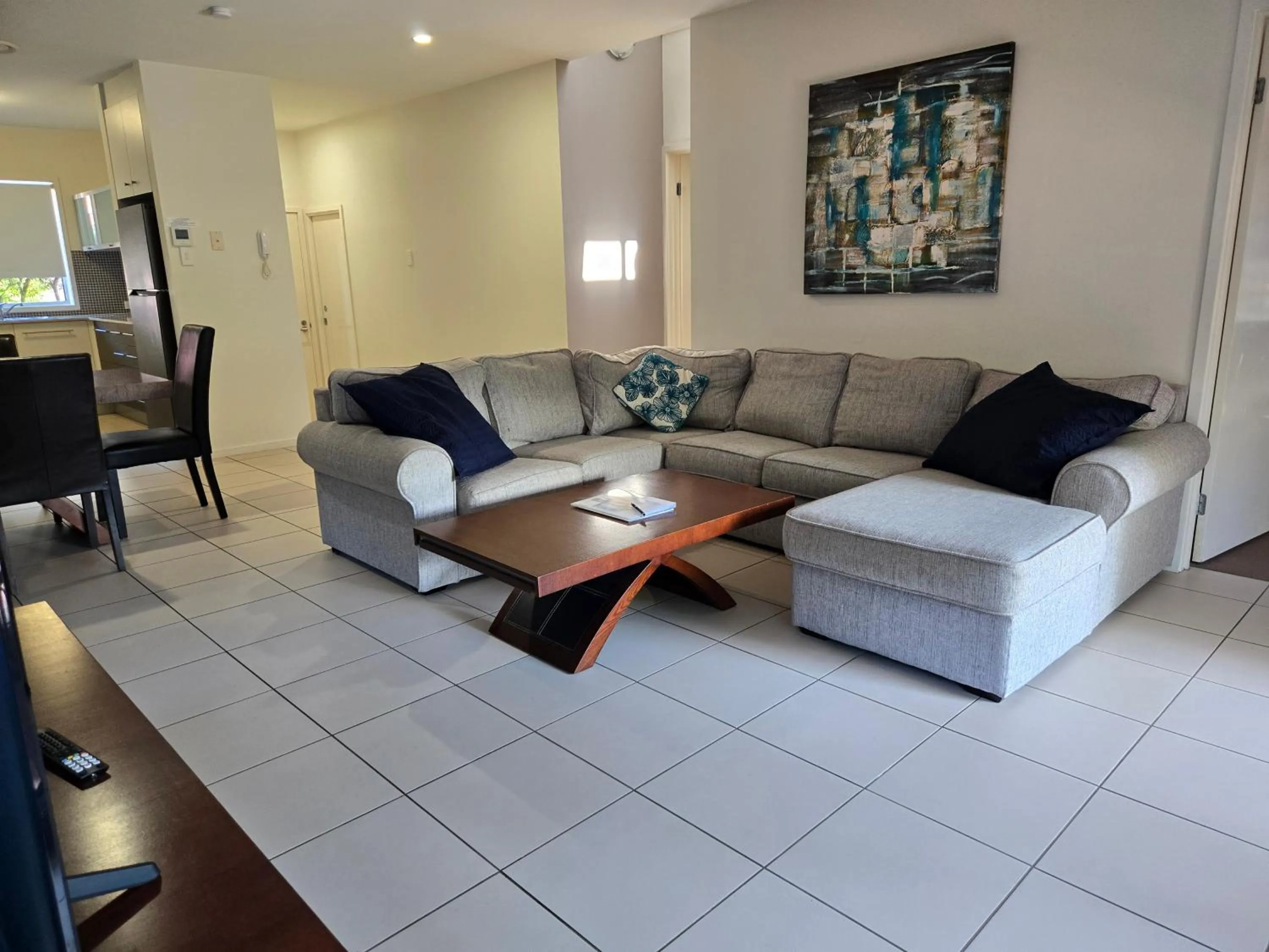 Living room in Quarterdecks Retreat