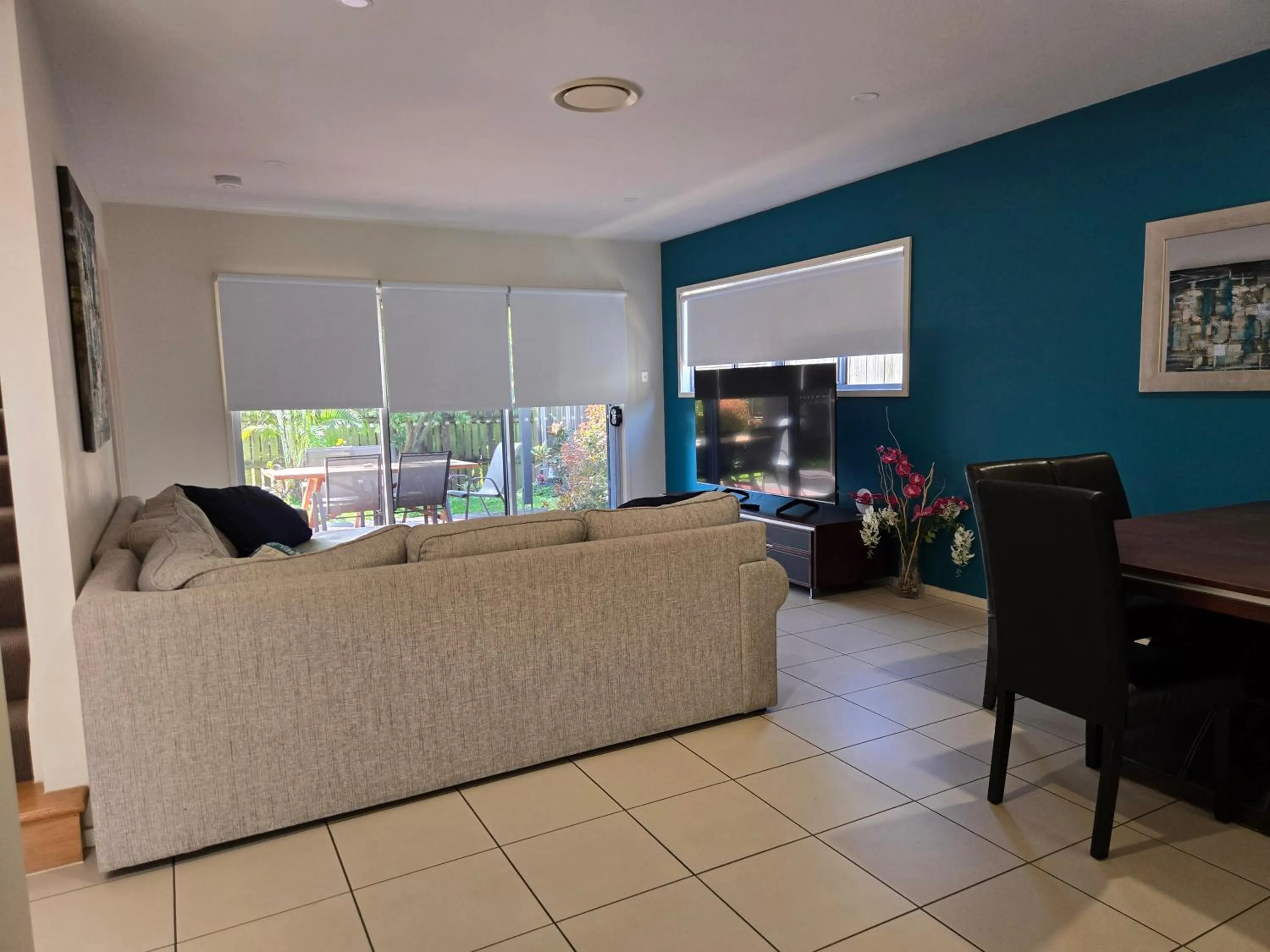 Living room in Quarterdecks Retreat