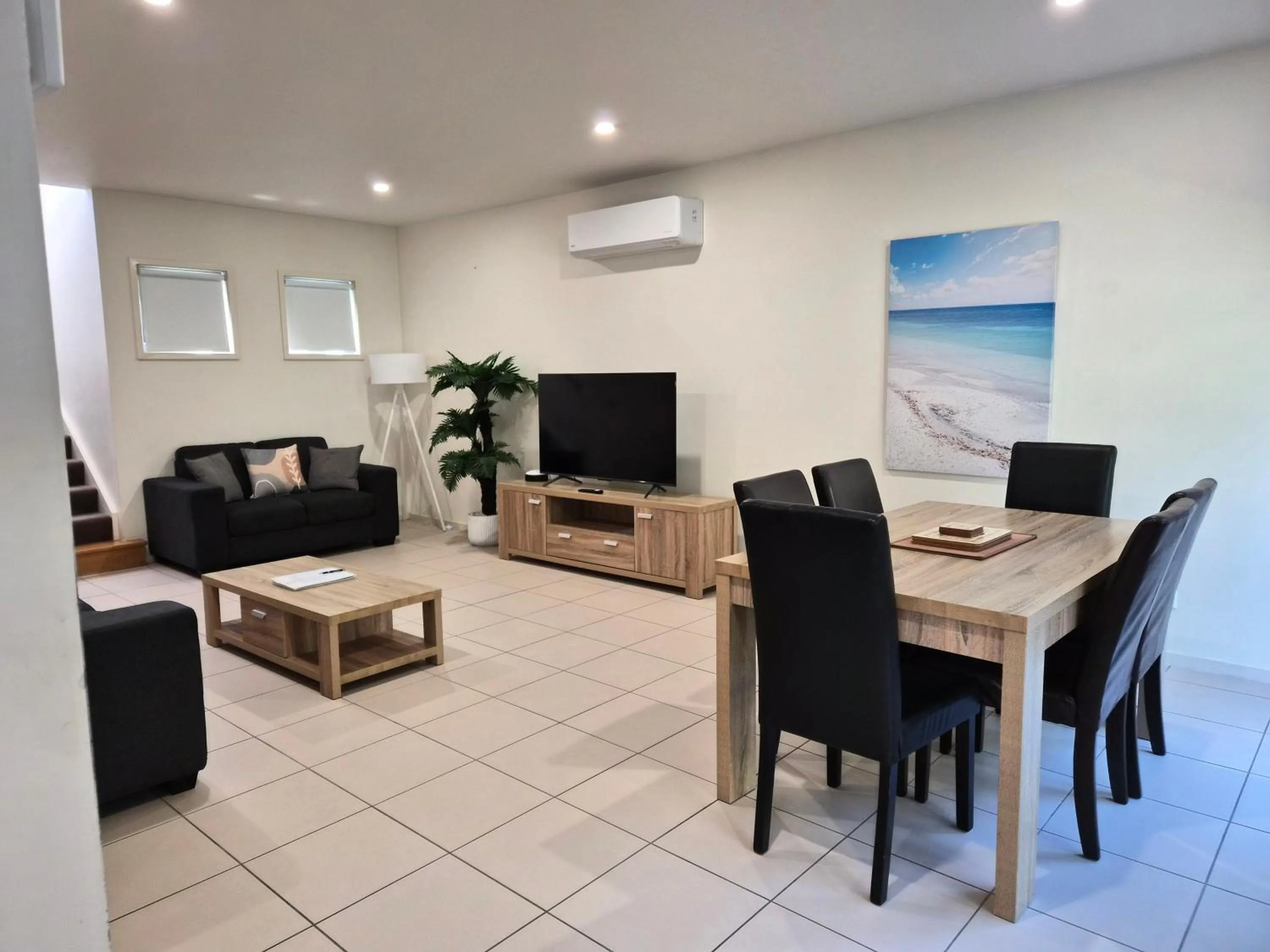 Living room in Quarterdecks Retreat