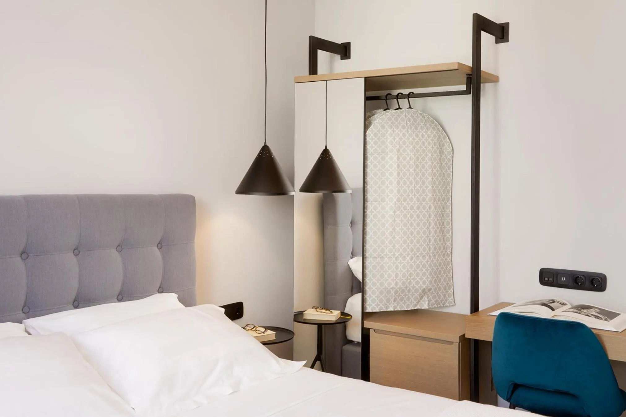 Bedroom, Bed in The Artist Athens