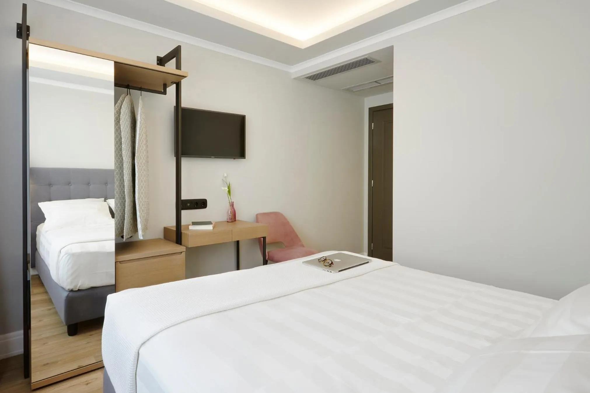 Bedroom, Bed in The Artist Athens