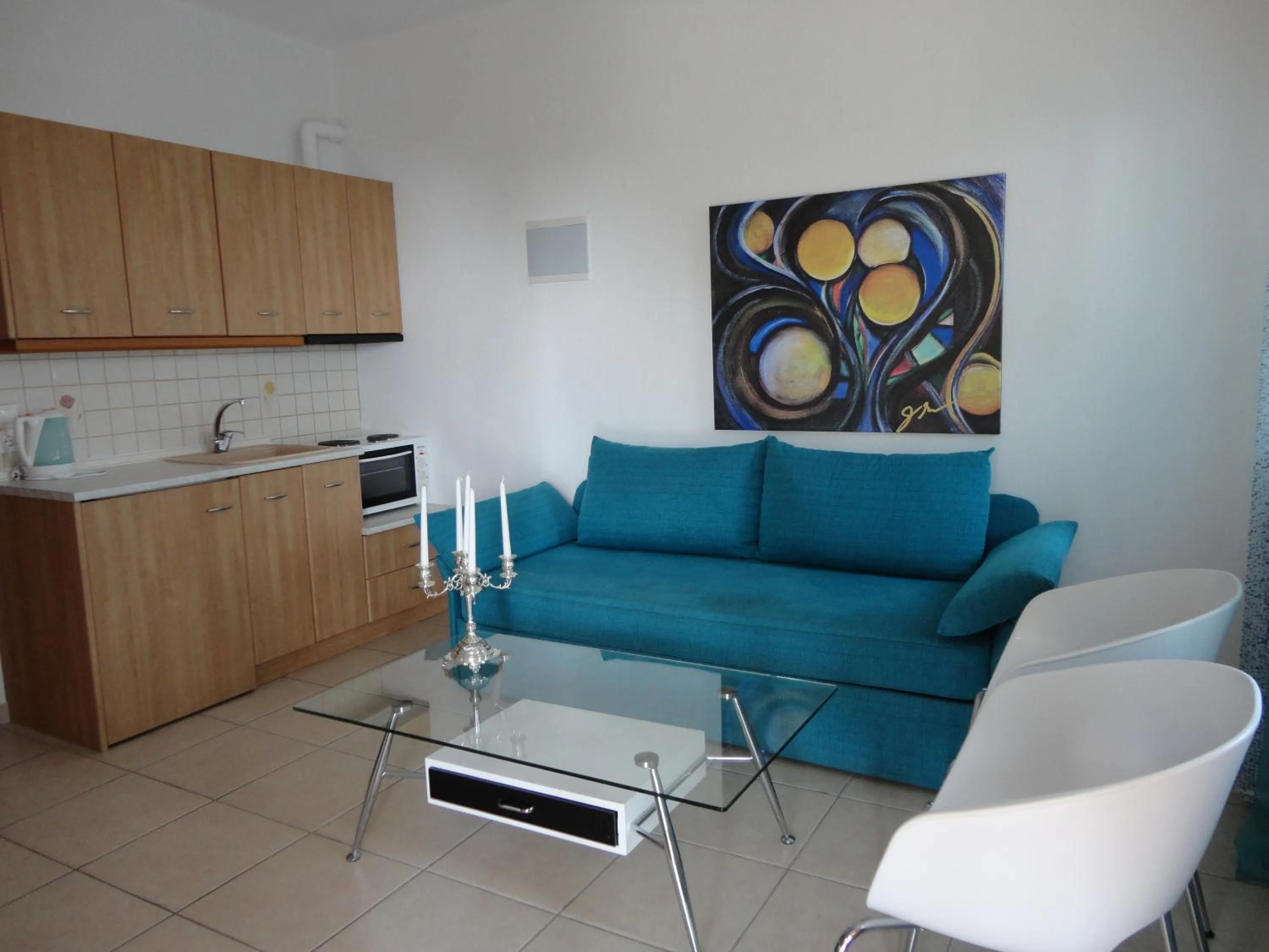 Kitchen or kitchenette in Skiathos Garden Cottages