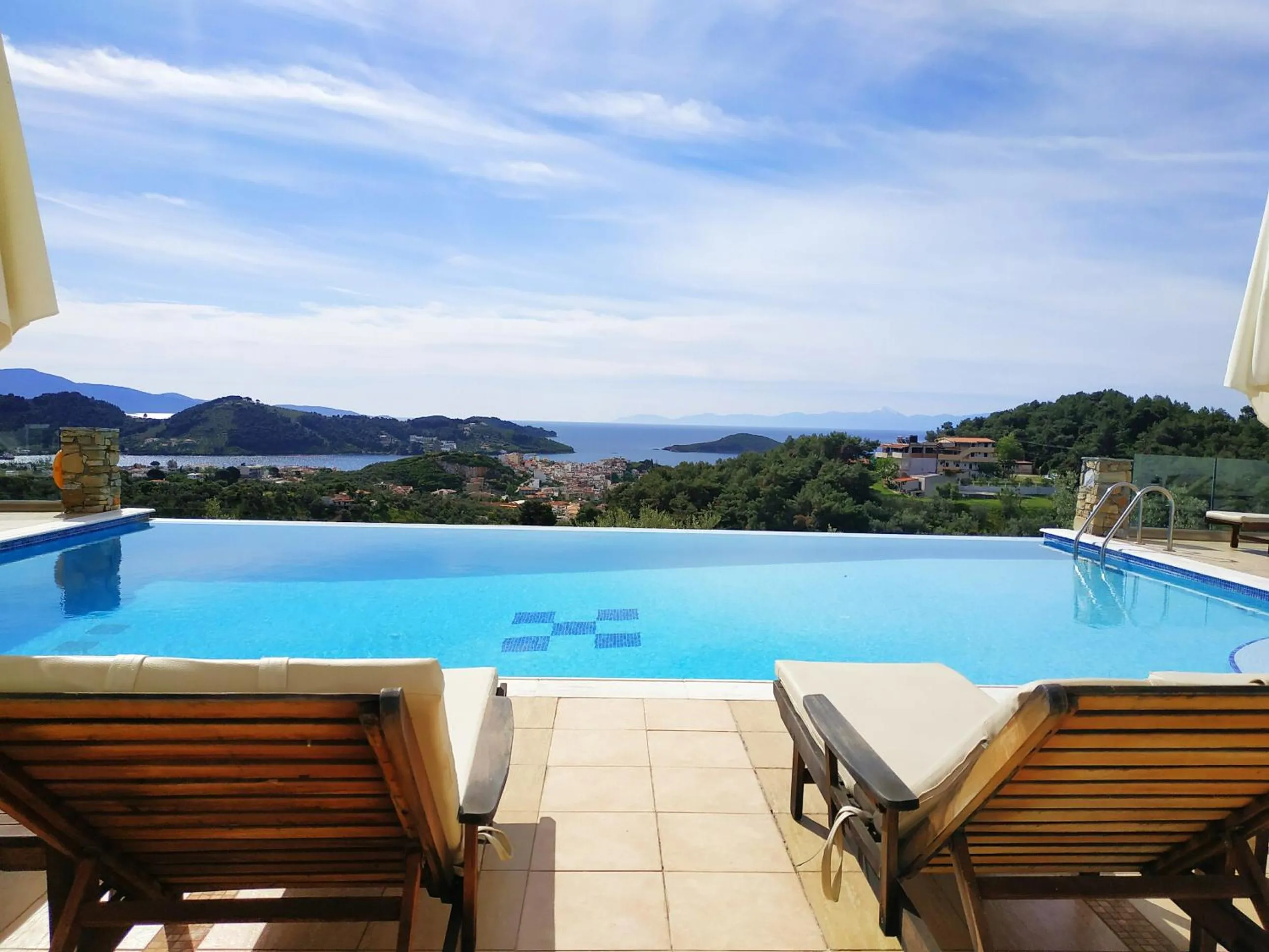 Swimming pool in Skiathos Garden Cottages