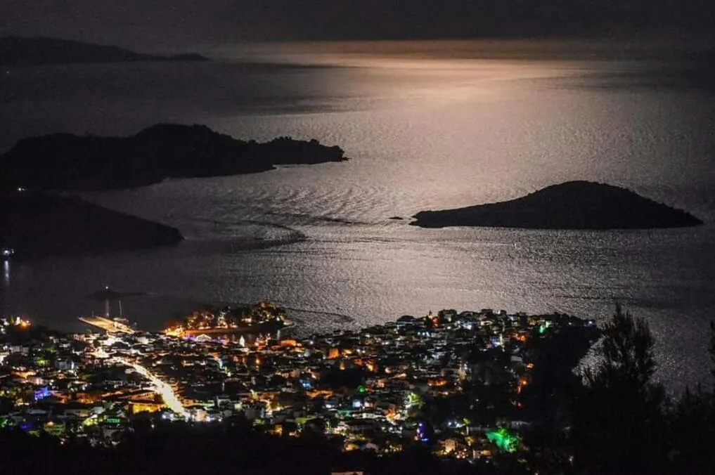 City view in Skiathos Garden Cottages