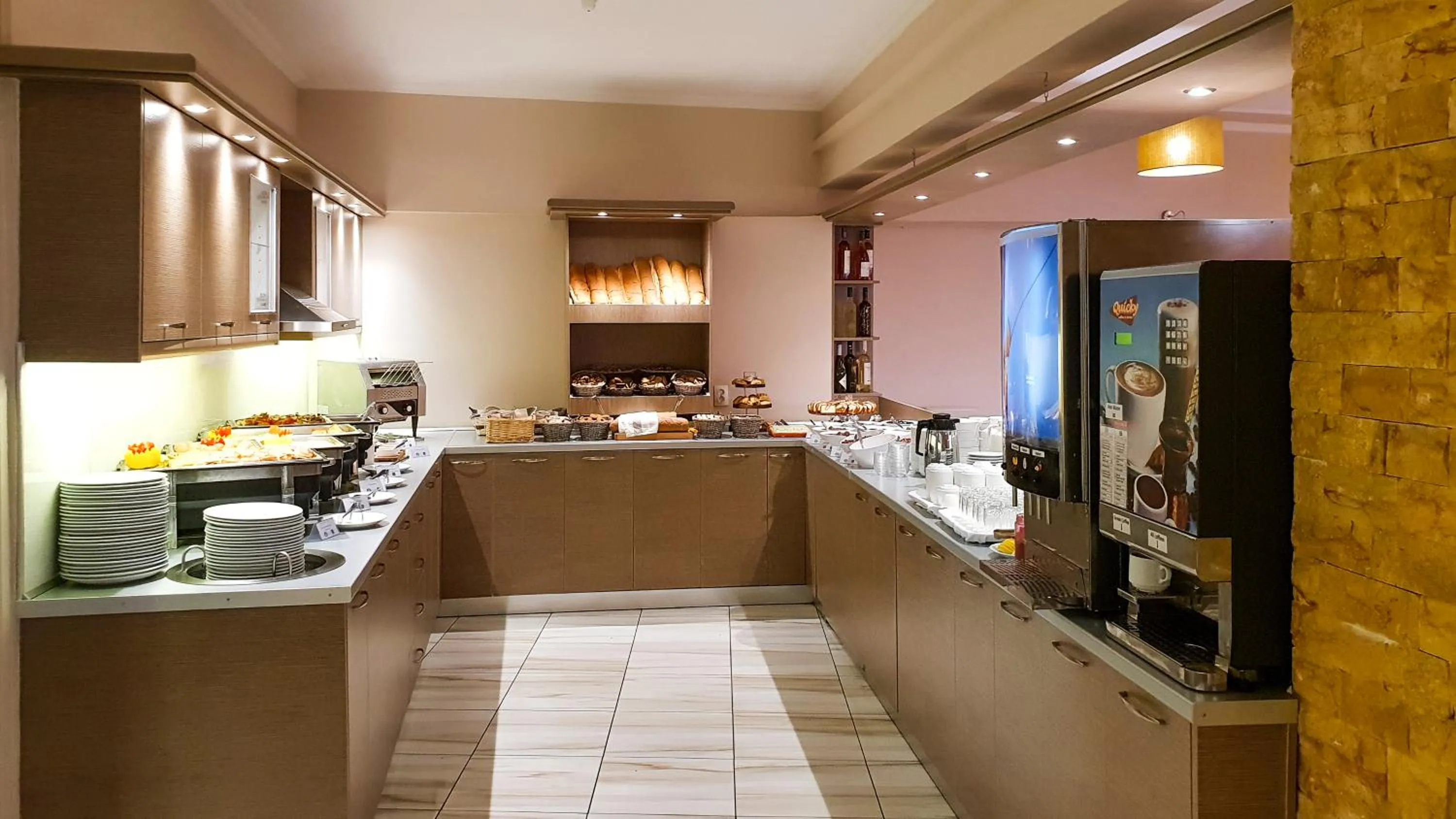 Buffet breakfast in Hotel Yannis Corfu