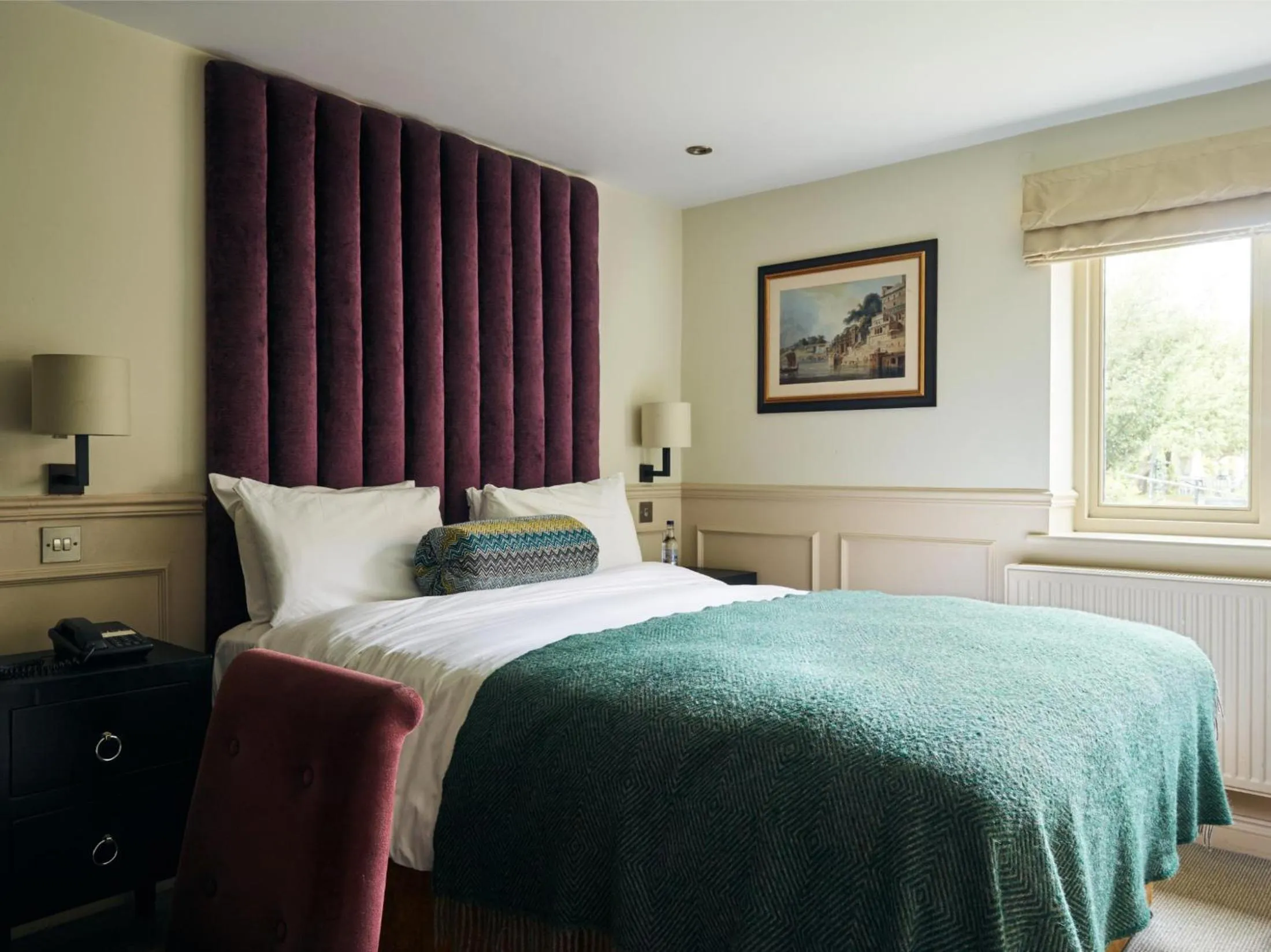 Bed in The Talbot Inn