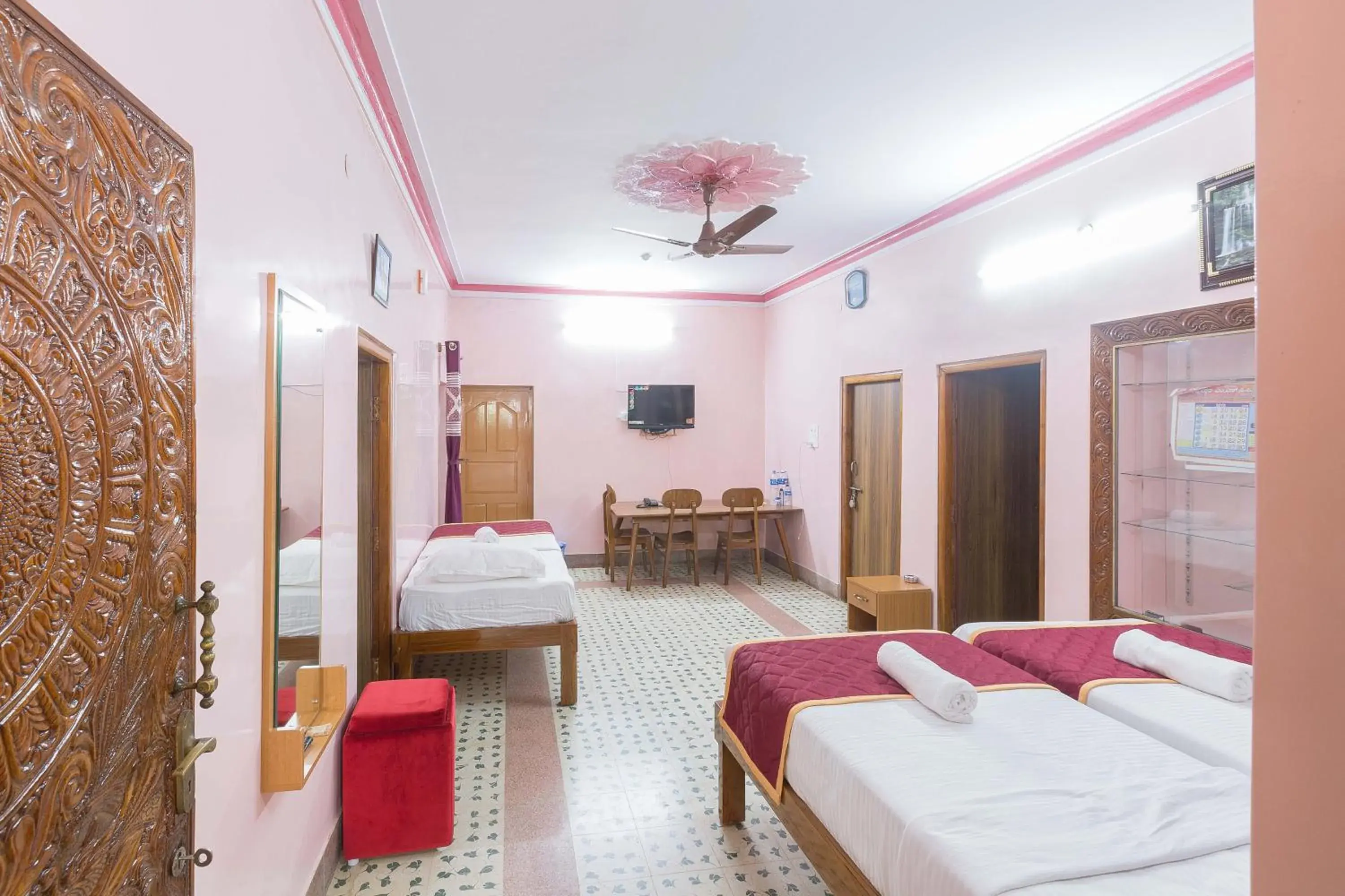 Two-Bedroom Villa in Sree Comforts Two-Bedroom Villa in Sree Comforts
