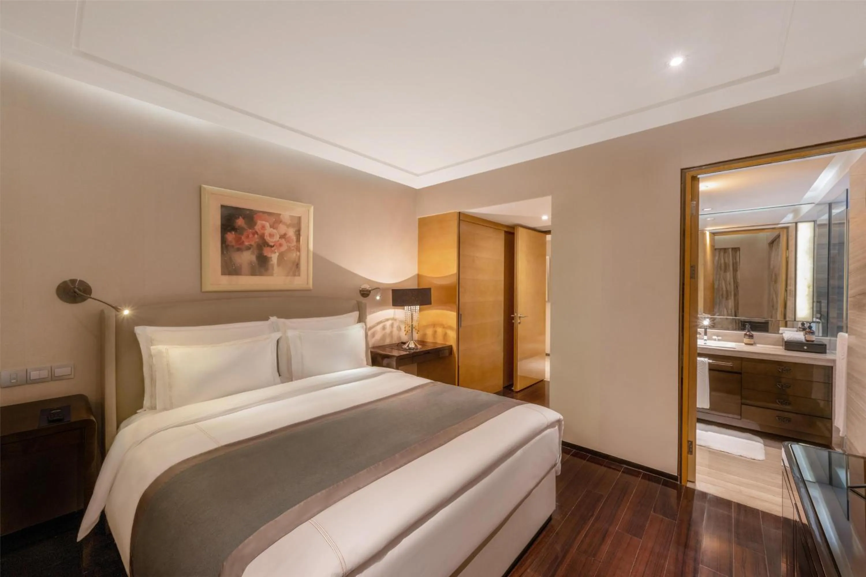 Photo of the whole room, Bed in Kempinski The One Suites Hotel Shanghai Downtown