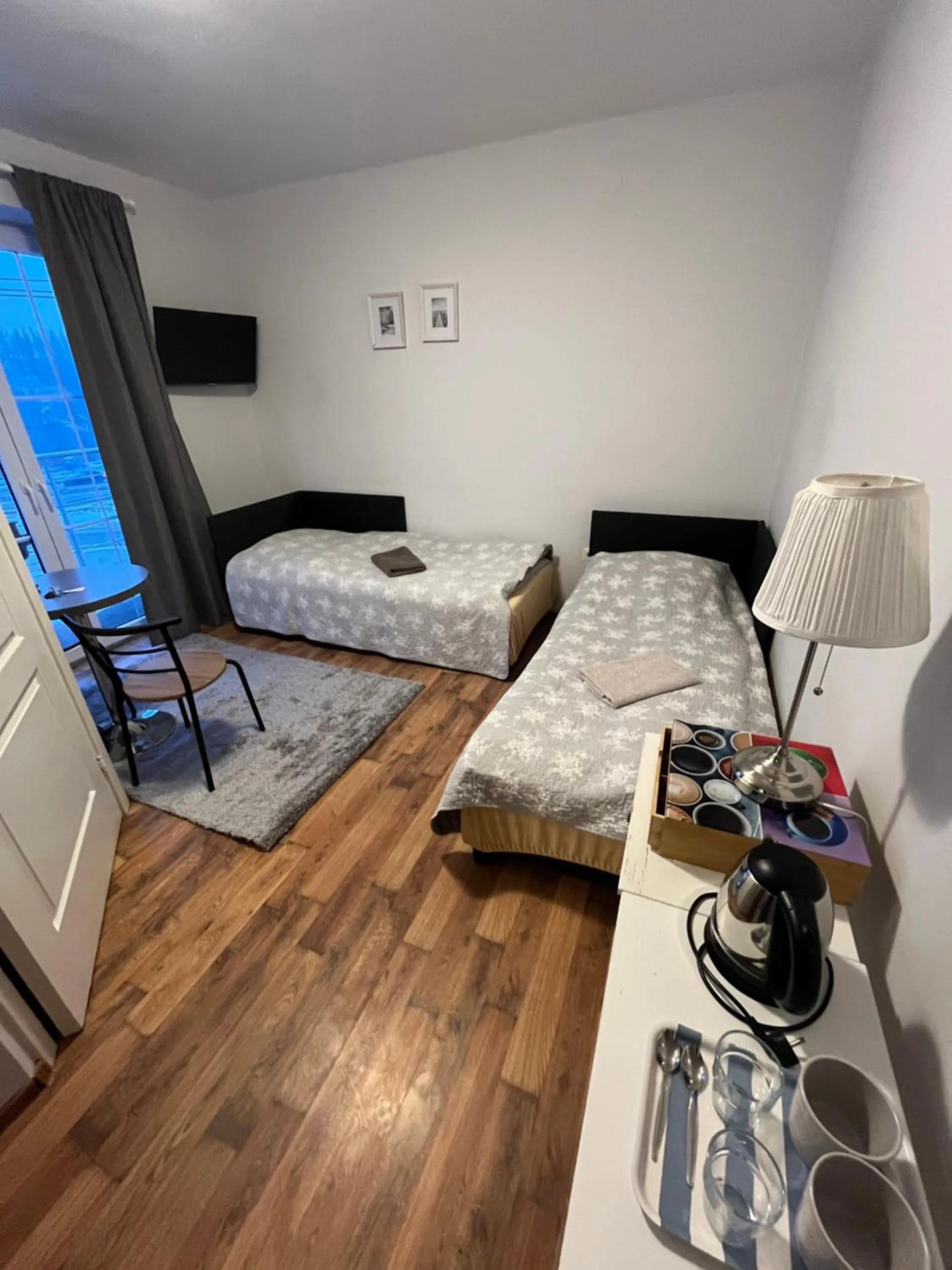 Bed in Route 7 Rooms