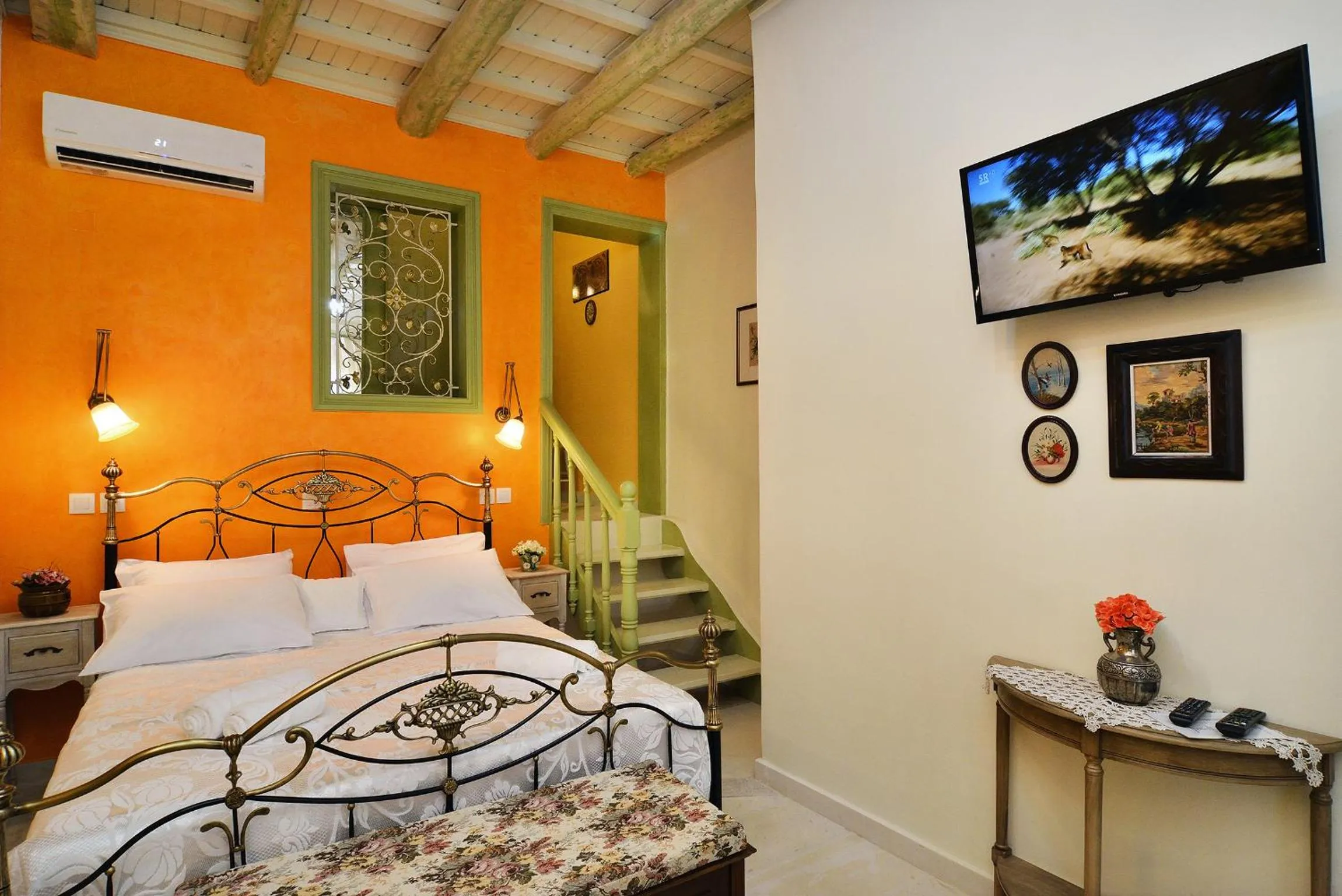 Bed in Casa della Favola Boutique Hotel