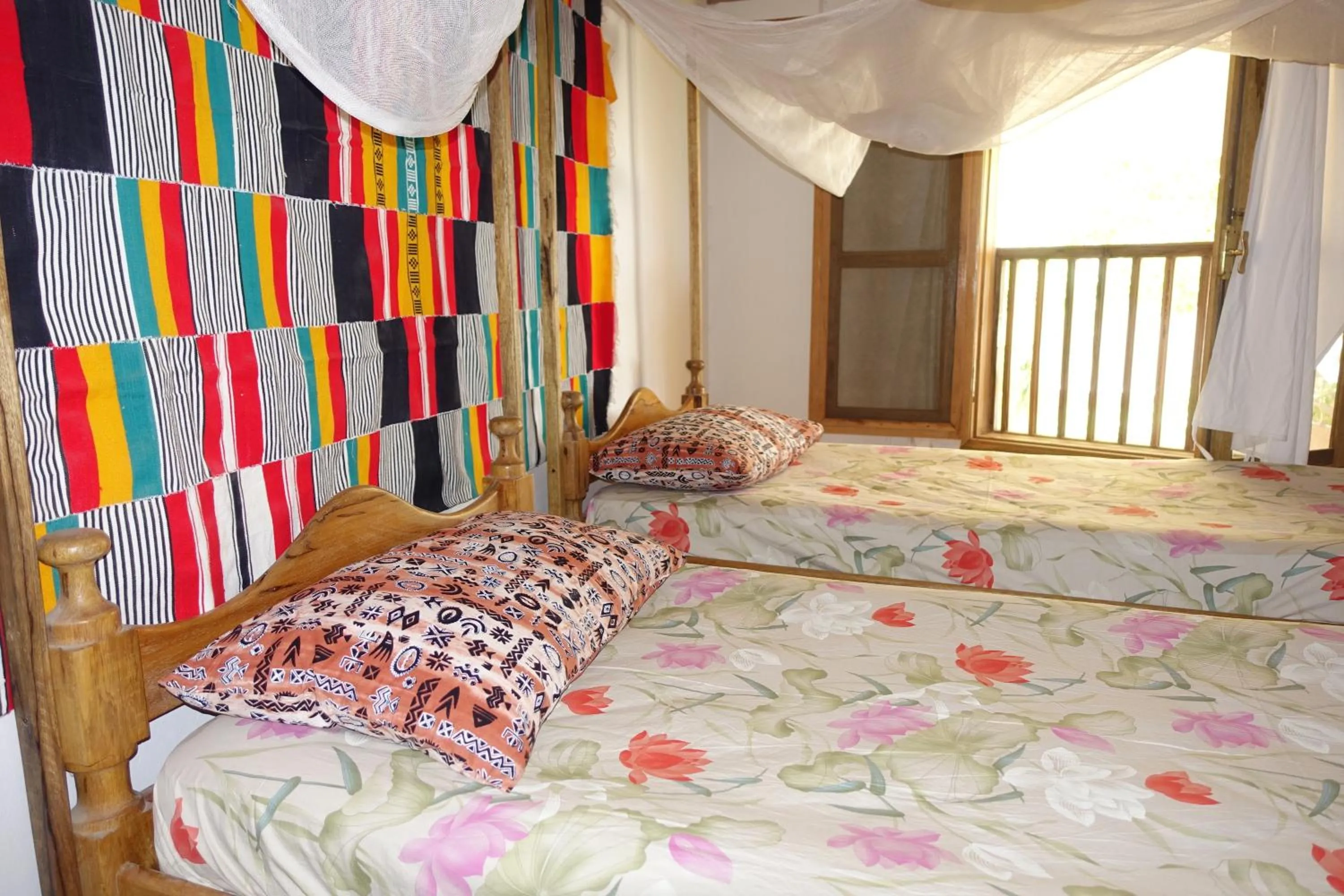 Photo of the whole room, Bed in Keur Marrakis