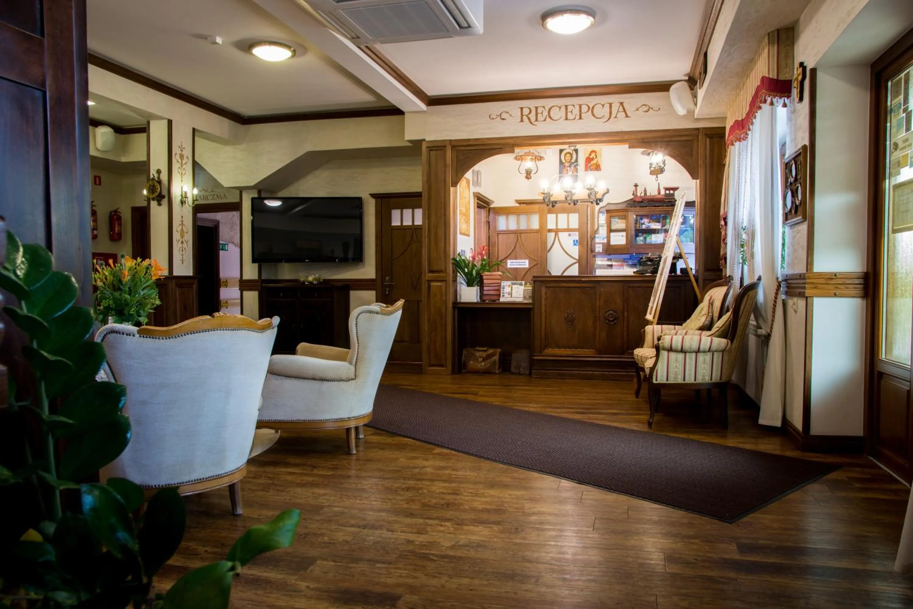 Billiard in Hotel Carpatia Bieszczadzki Gościniec