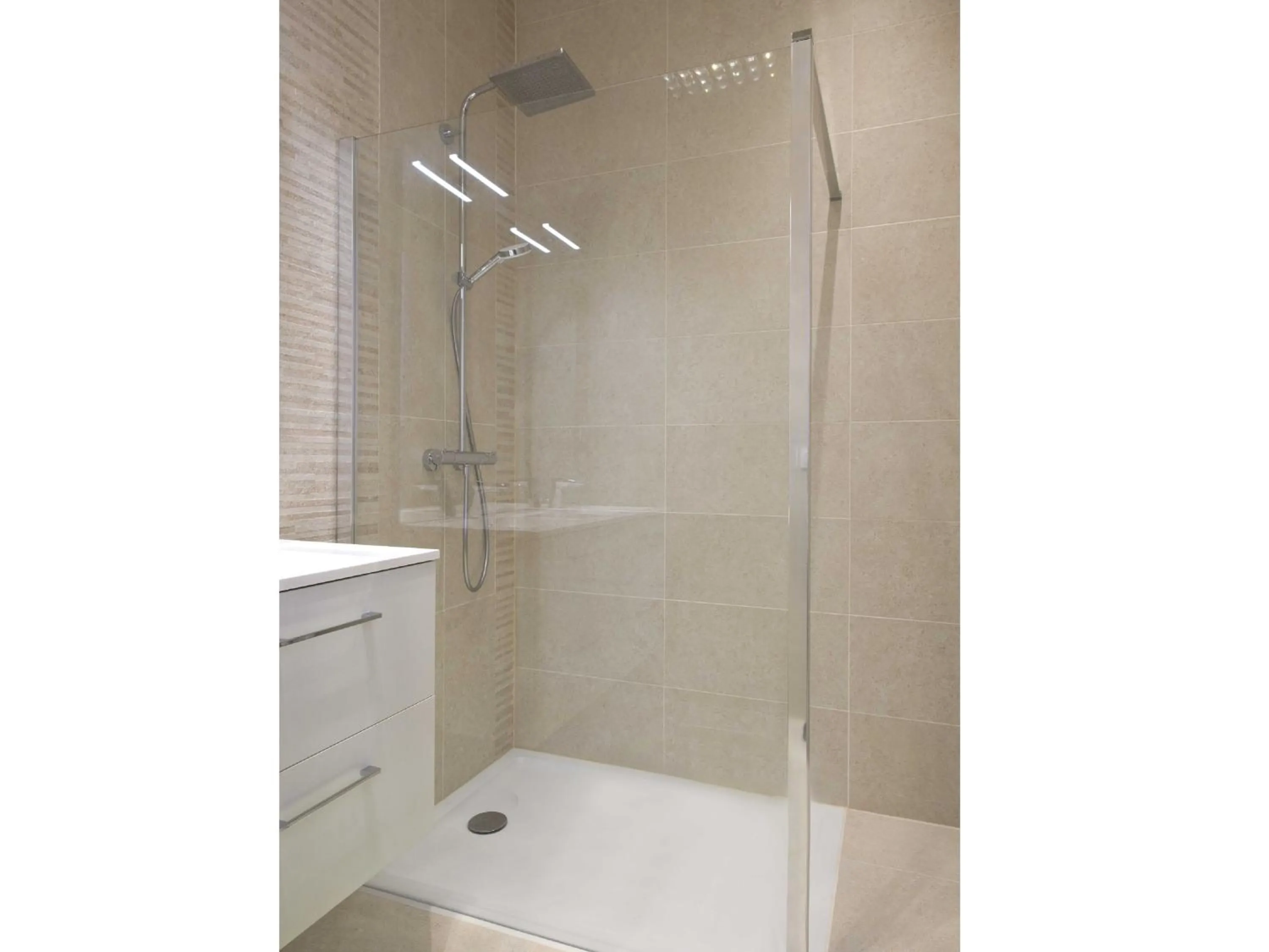 Bathroom in Sasha's Place - Appartement de Luxe - Hypercentre