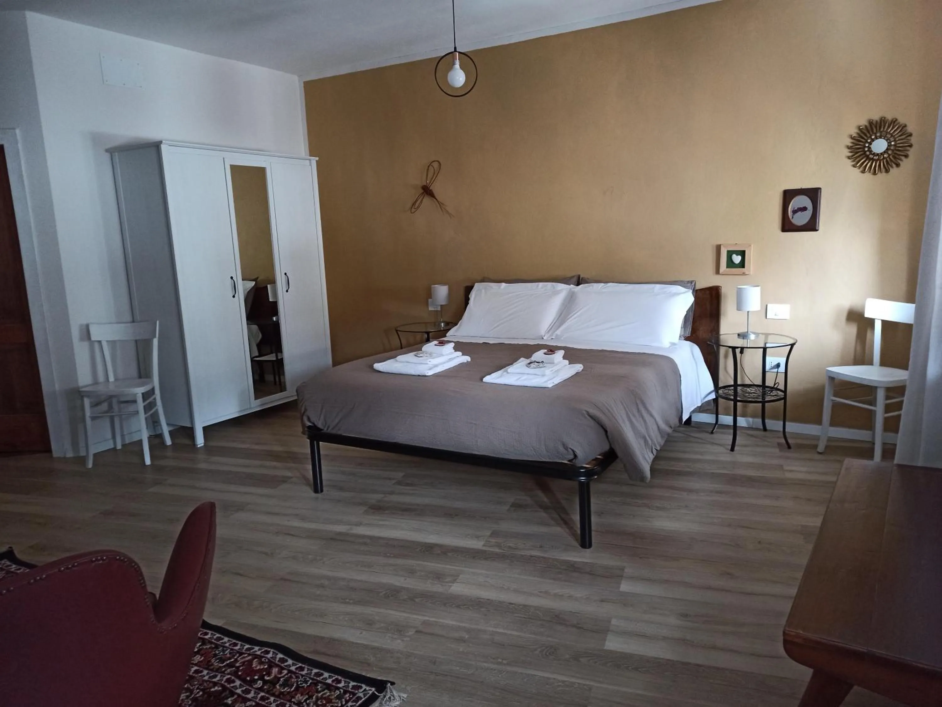 Bedroom, Bed in Castello Errante Bio B&B