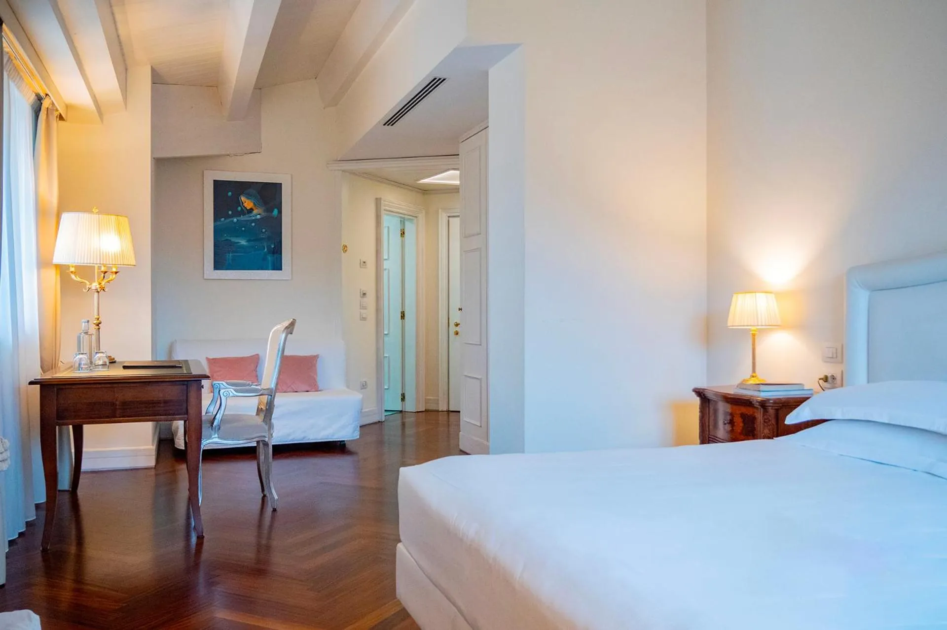 Bedroom, Bed in Hotel Villa Michelangelo