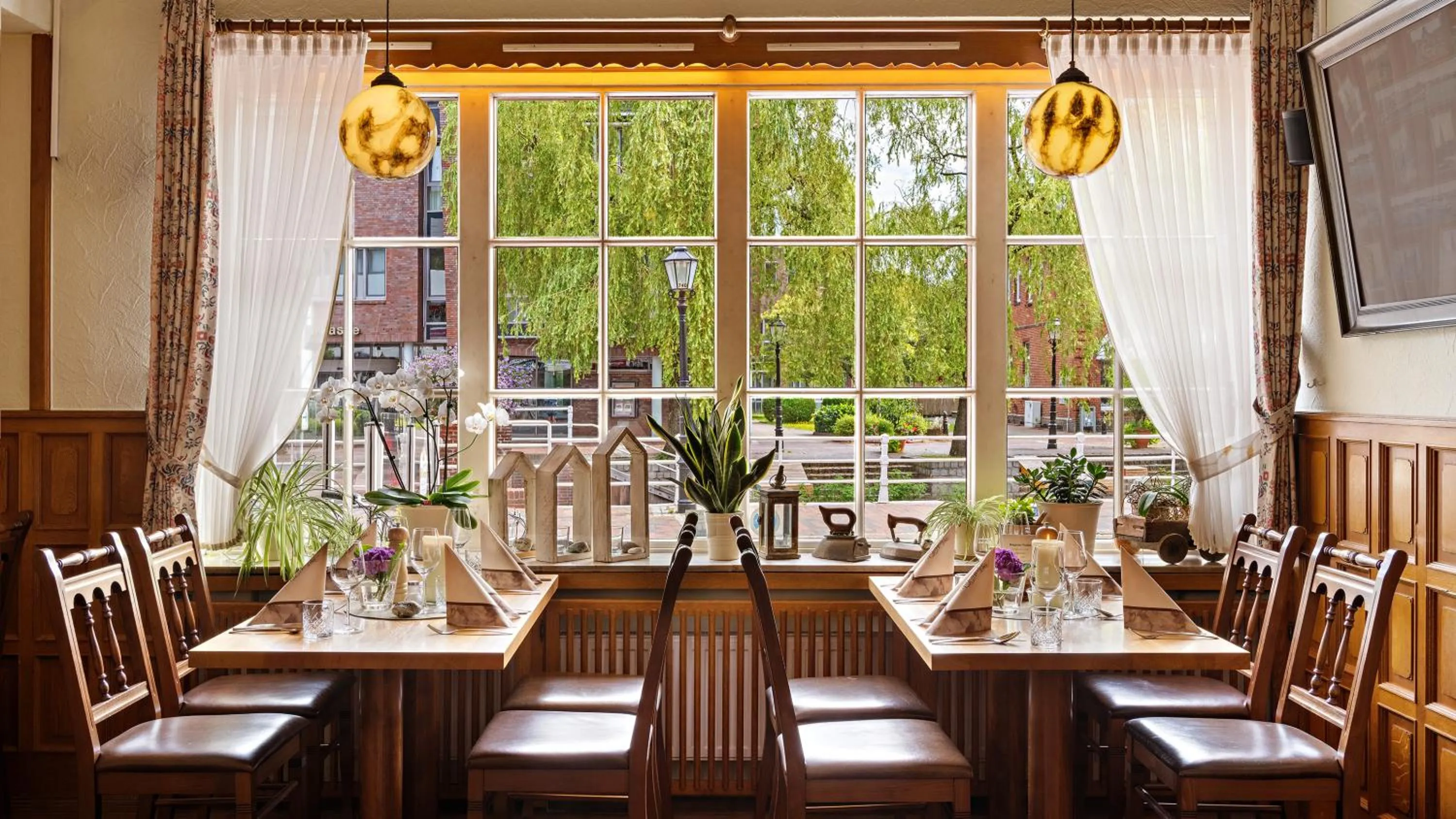 Restaurant/places to eat in Altes Gasthaus Kuhr - Hotel & Restaurant