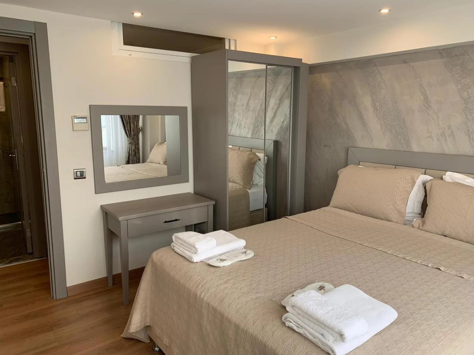 Double Room in Regency World Hotel