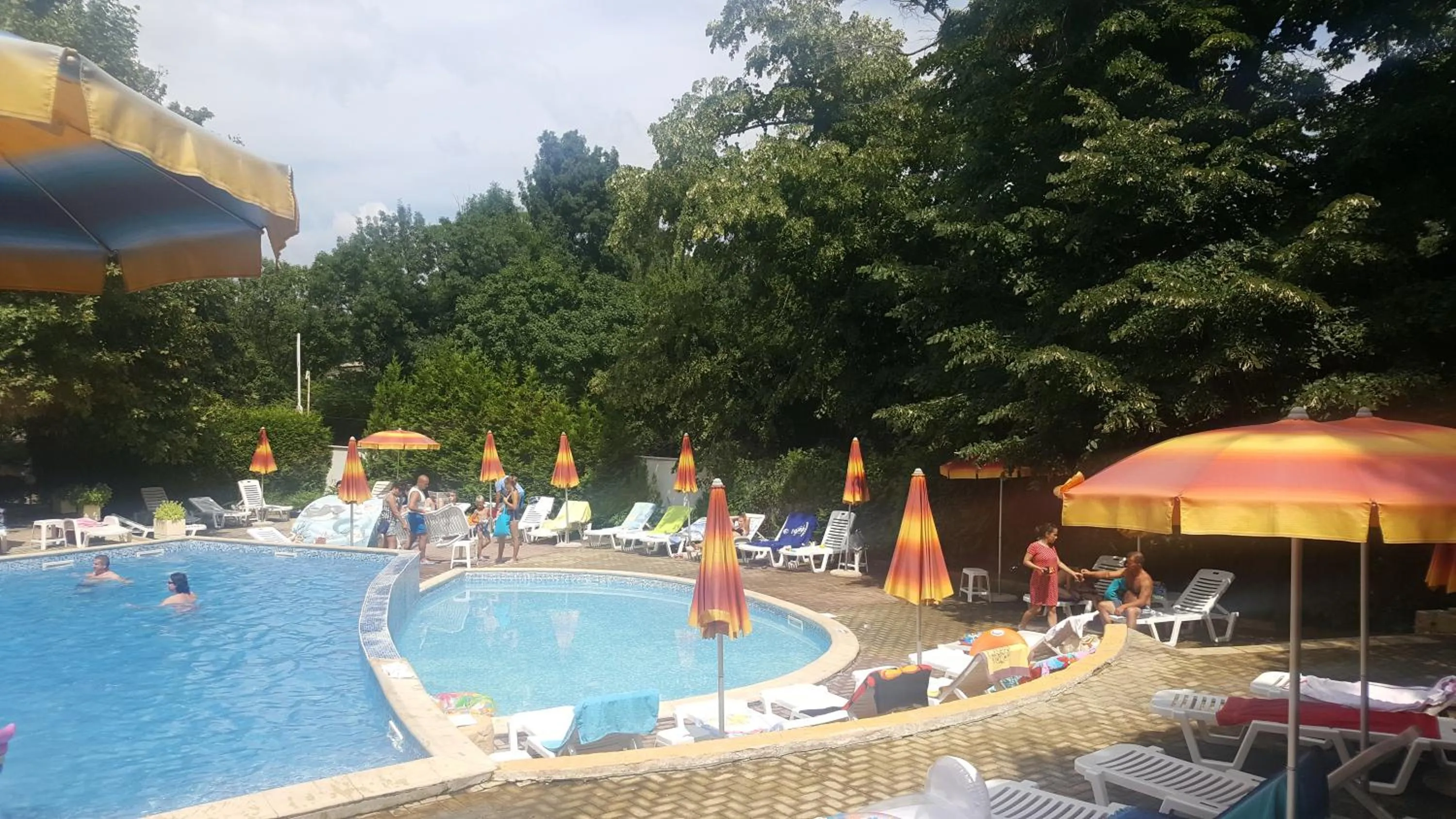 Swimming pool in Privates, schönes und grosses Appartement in Goldstrand