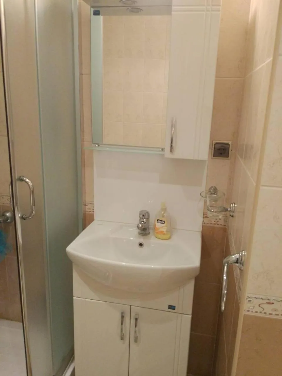 Photo of the whole room in Privates, schönes und grosses Appartement in Goldstrand