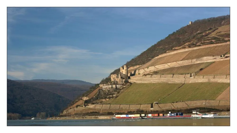 Day in Hotel Café Post