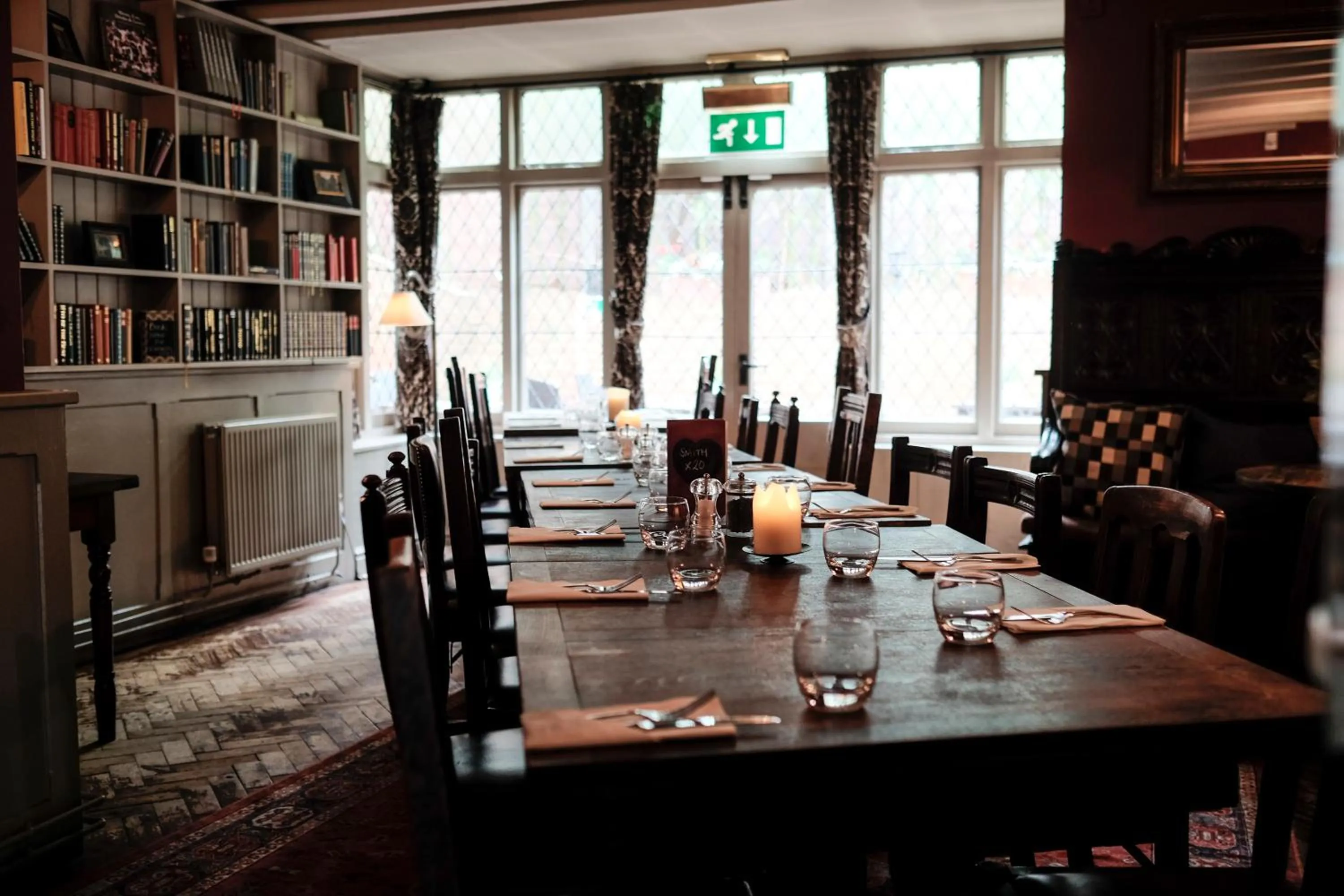 Restaurant/places to eat in Bull Inn