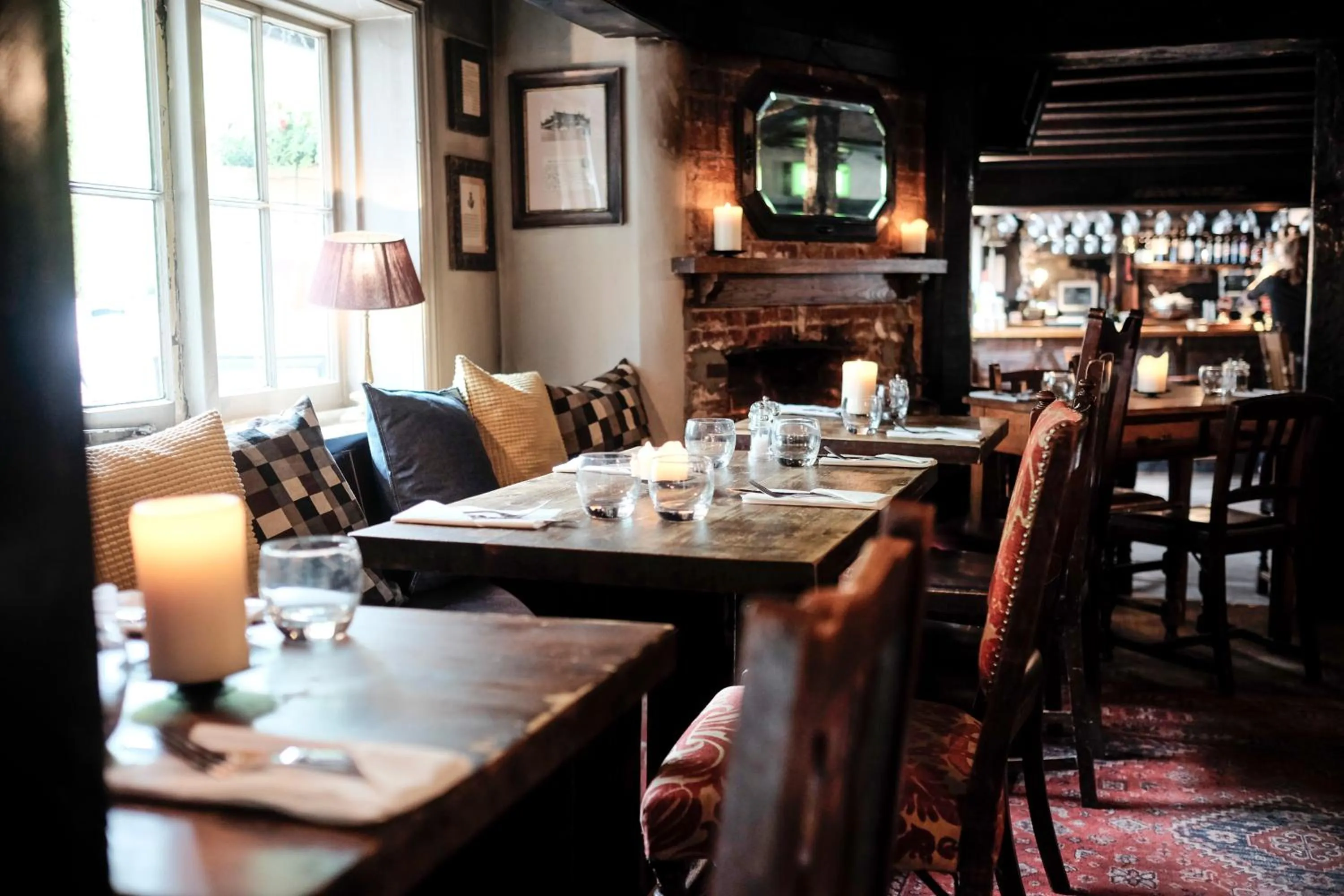 Restaurant/places to eat in Bull Inn