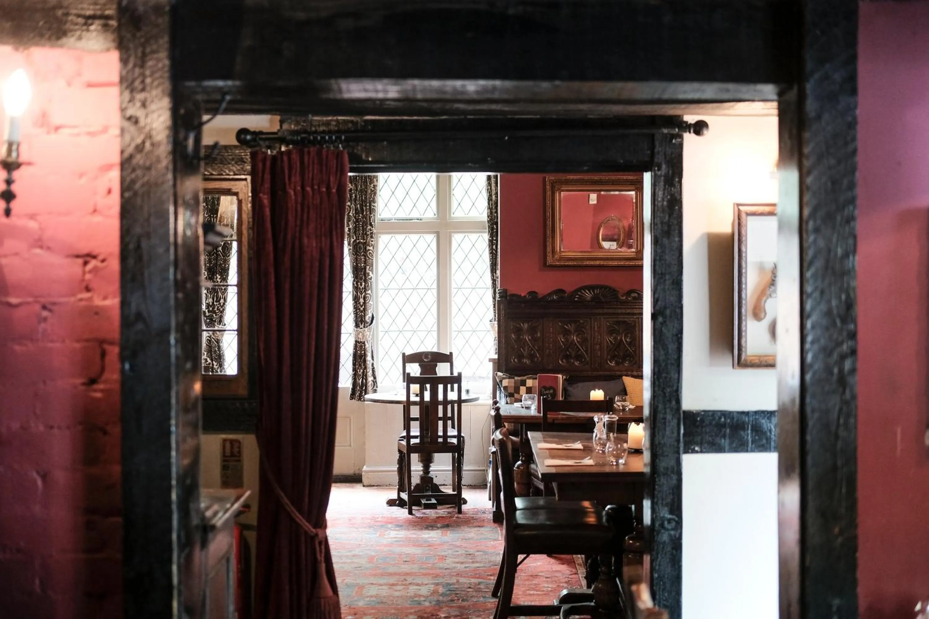 Restaurant/places to eat in Bull Inn