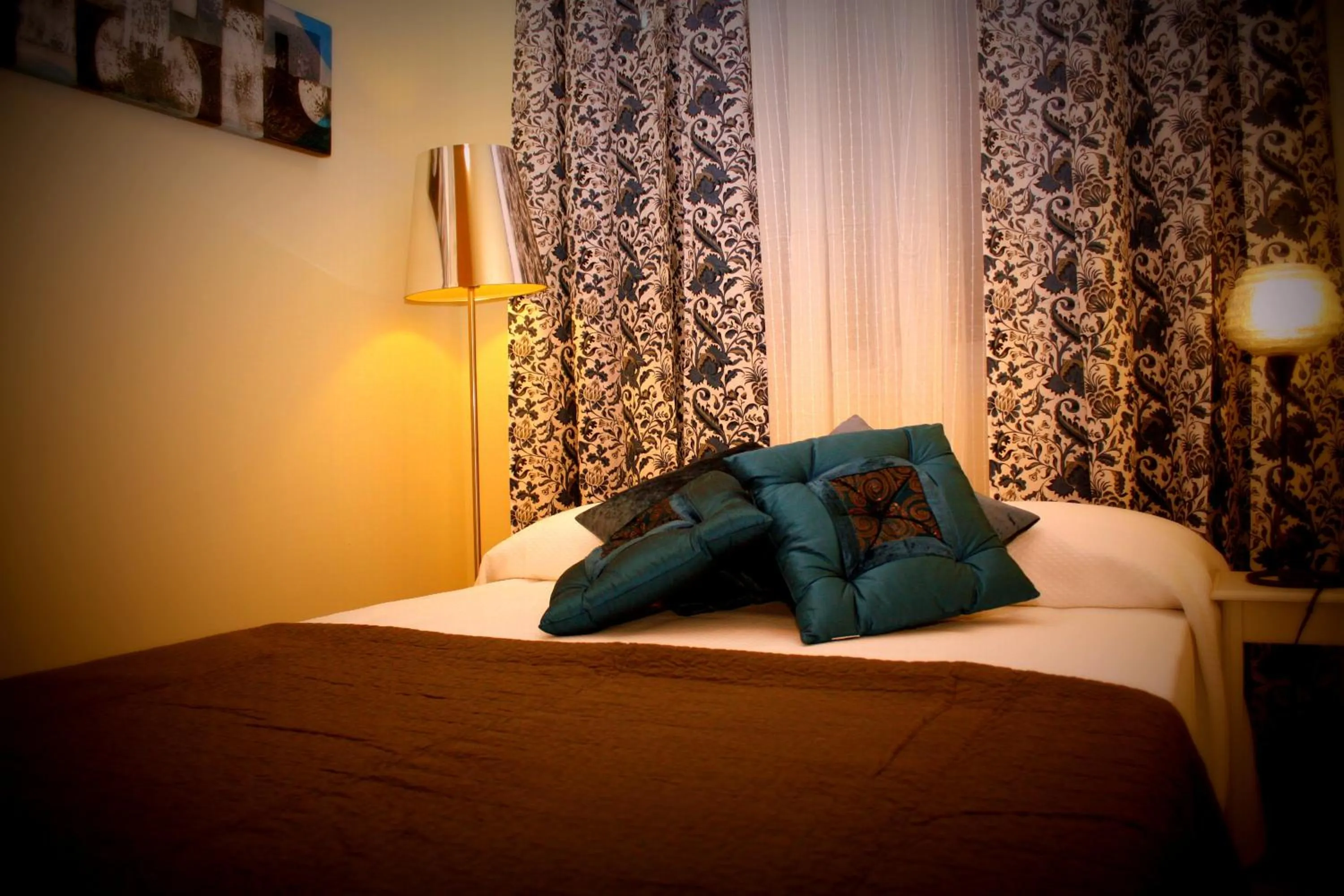 Photo of the whole room, Bed in Singular Pilatos