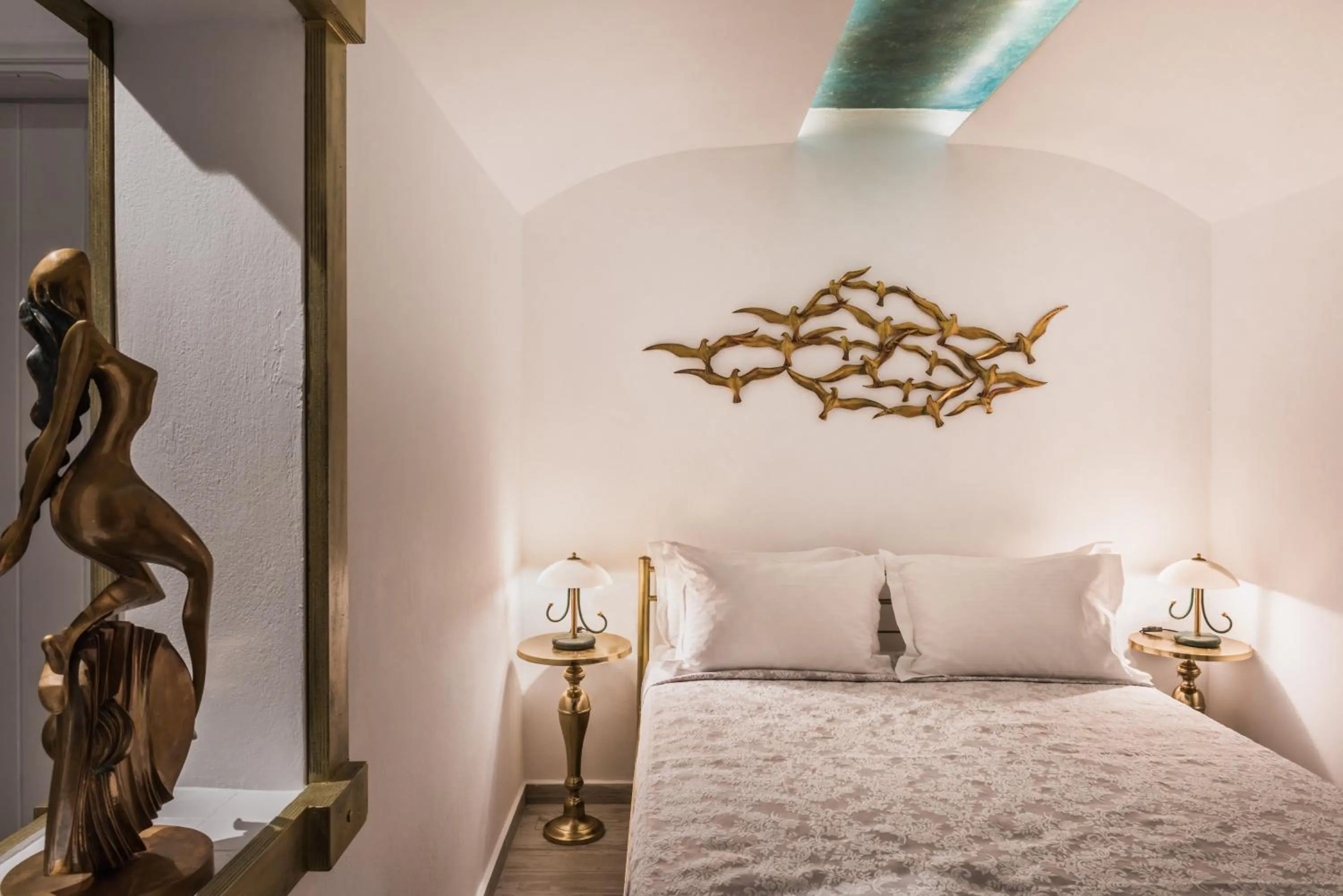 Bed in Summer Lovers Villa