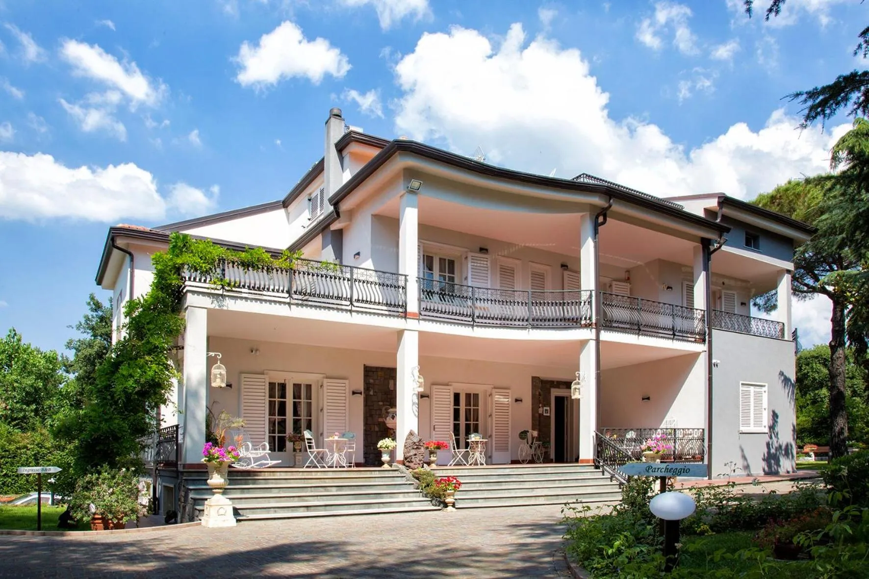 Facade/entrance in B&B Blanc Maison Etna Relais & Charme