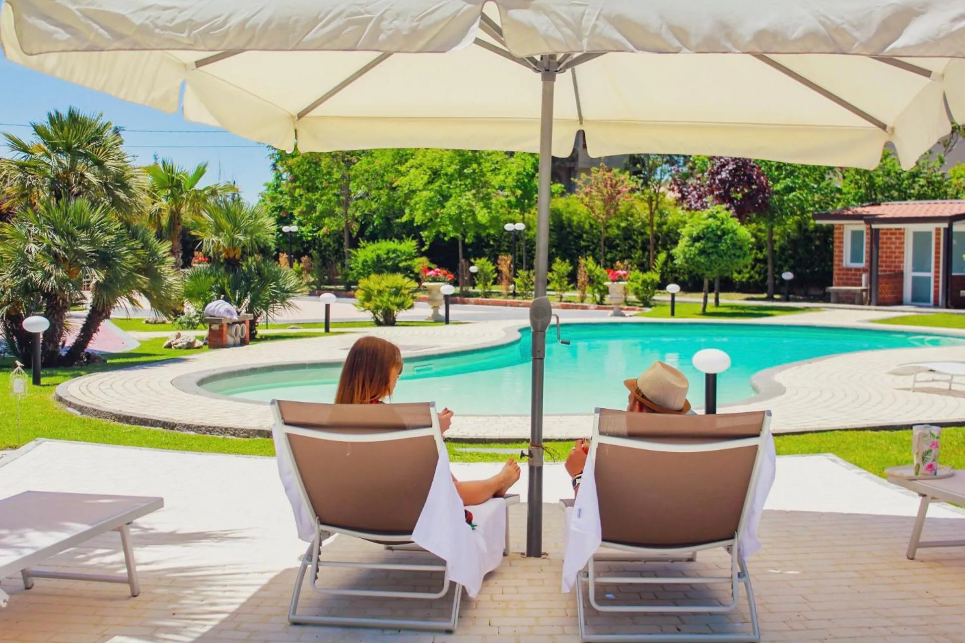Pool view in B&B Blanc Maison Etna Relais & Charme