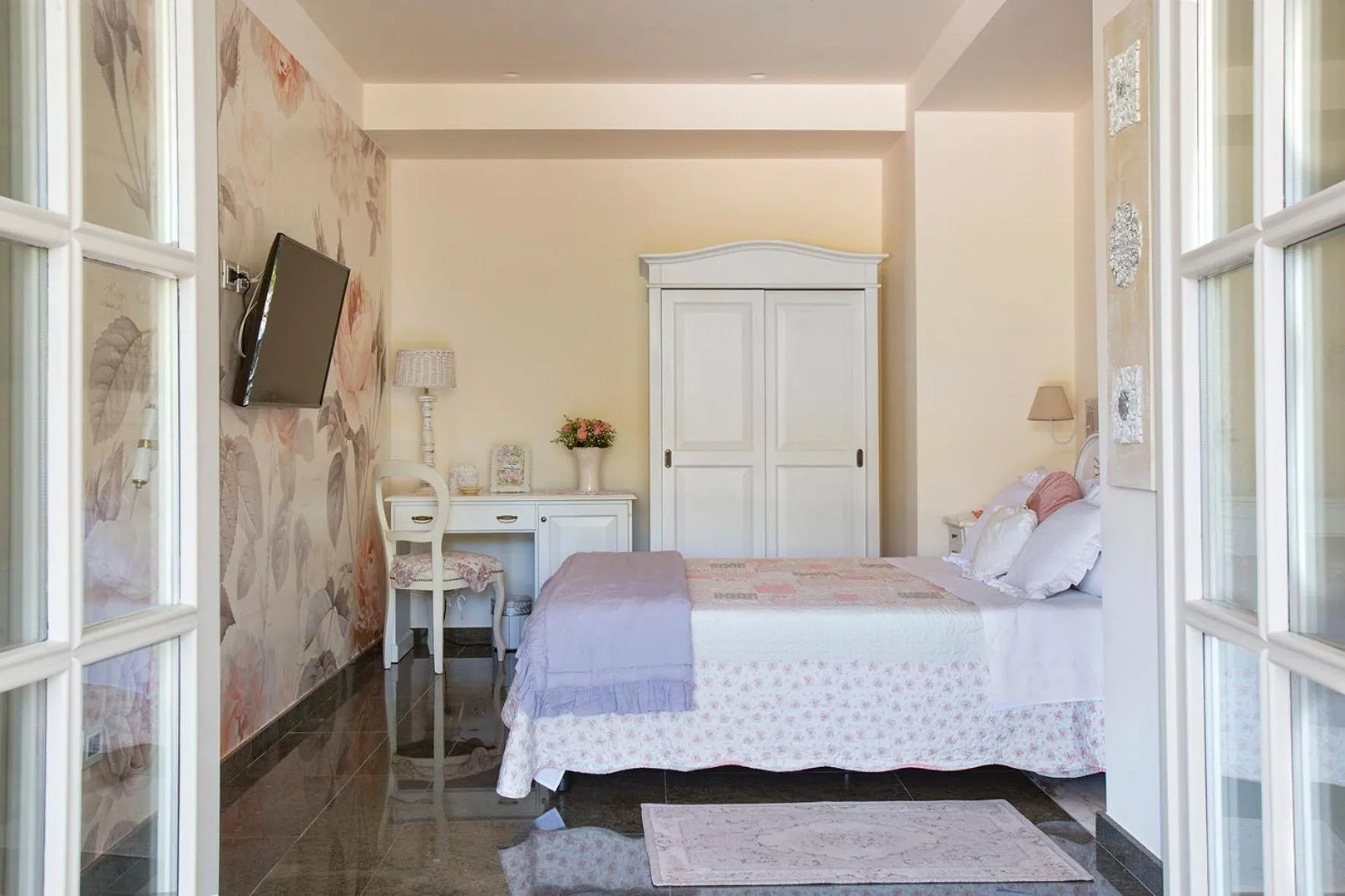 Photo of the whole room, Bed in B&B Blanc Maison Etna Relais & Charme