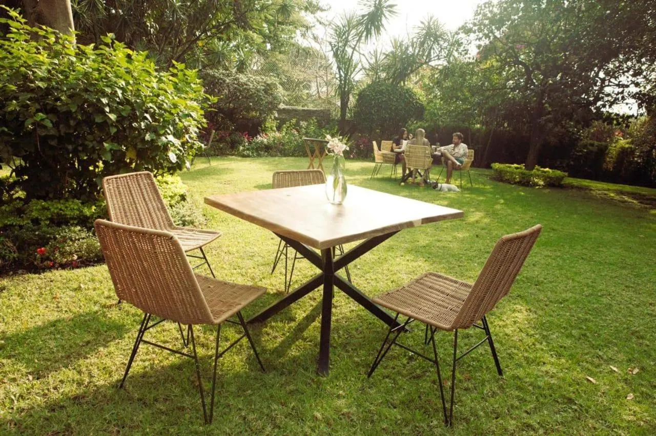 Restaurant/places to eat in La Provence Restaurant & Hotel Boutique