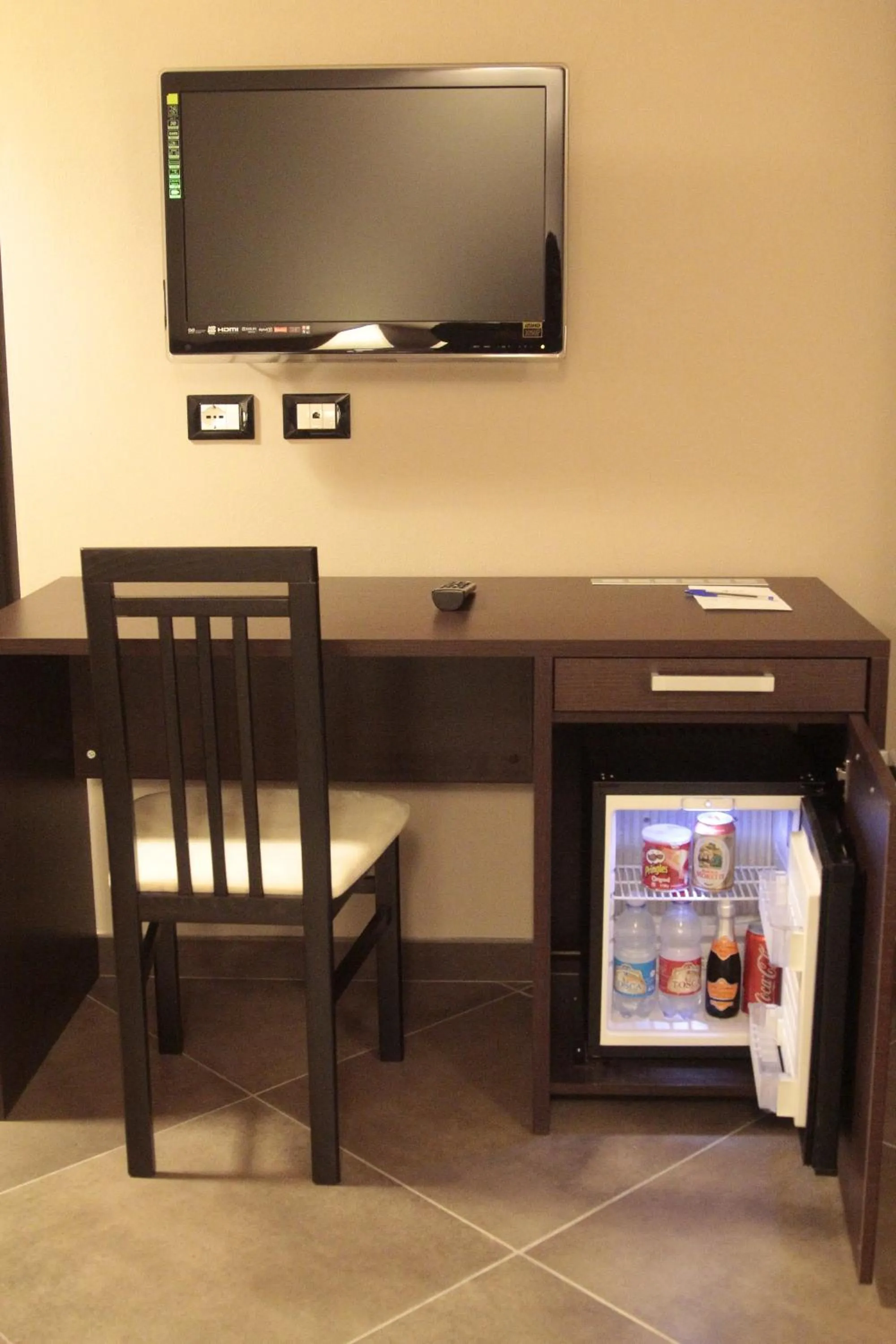 Decorative detail in Hotel Le Badie