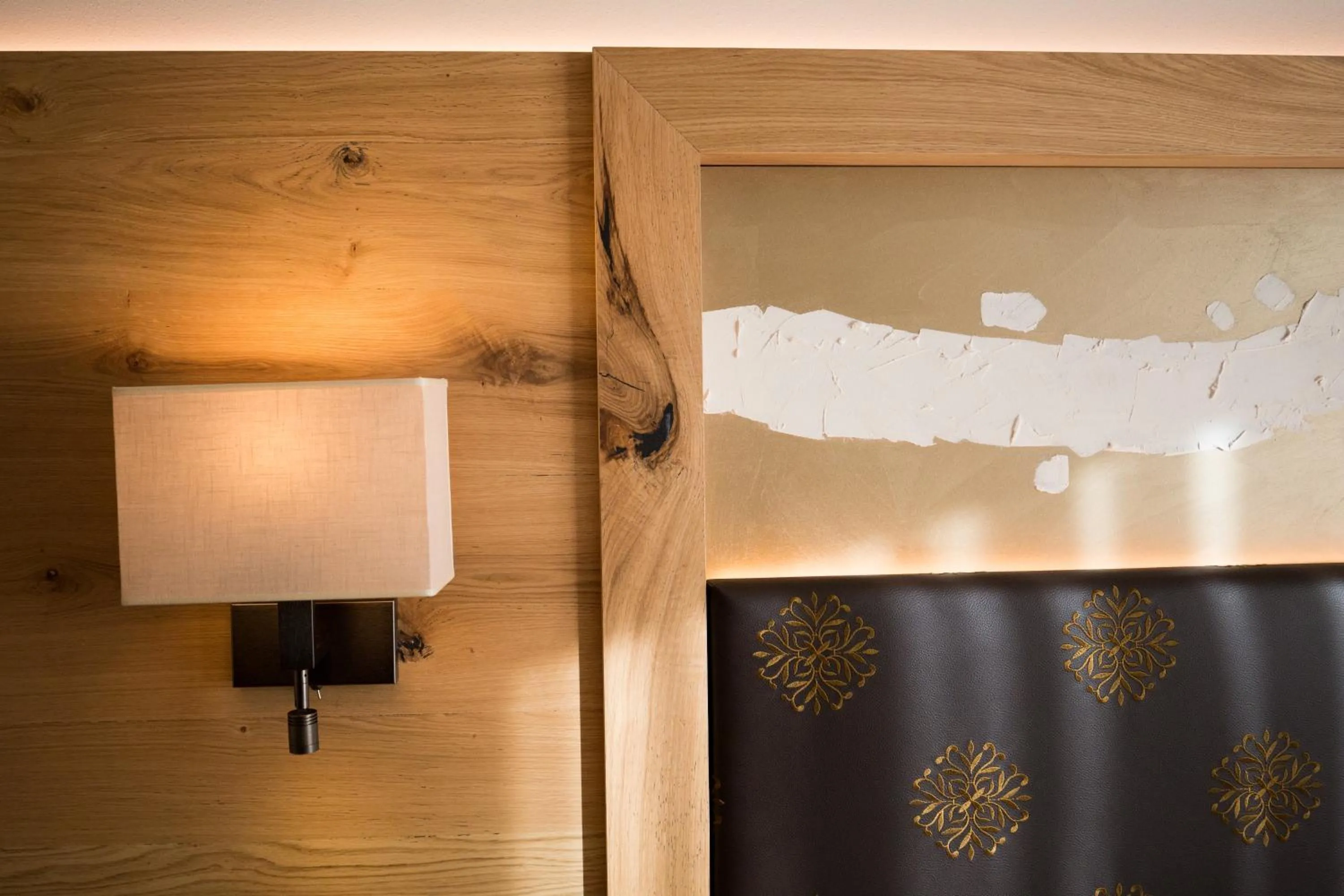 Decorative detail in Chalet Marcora