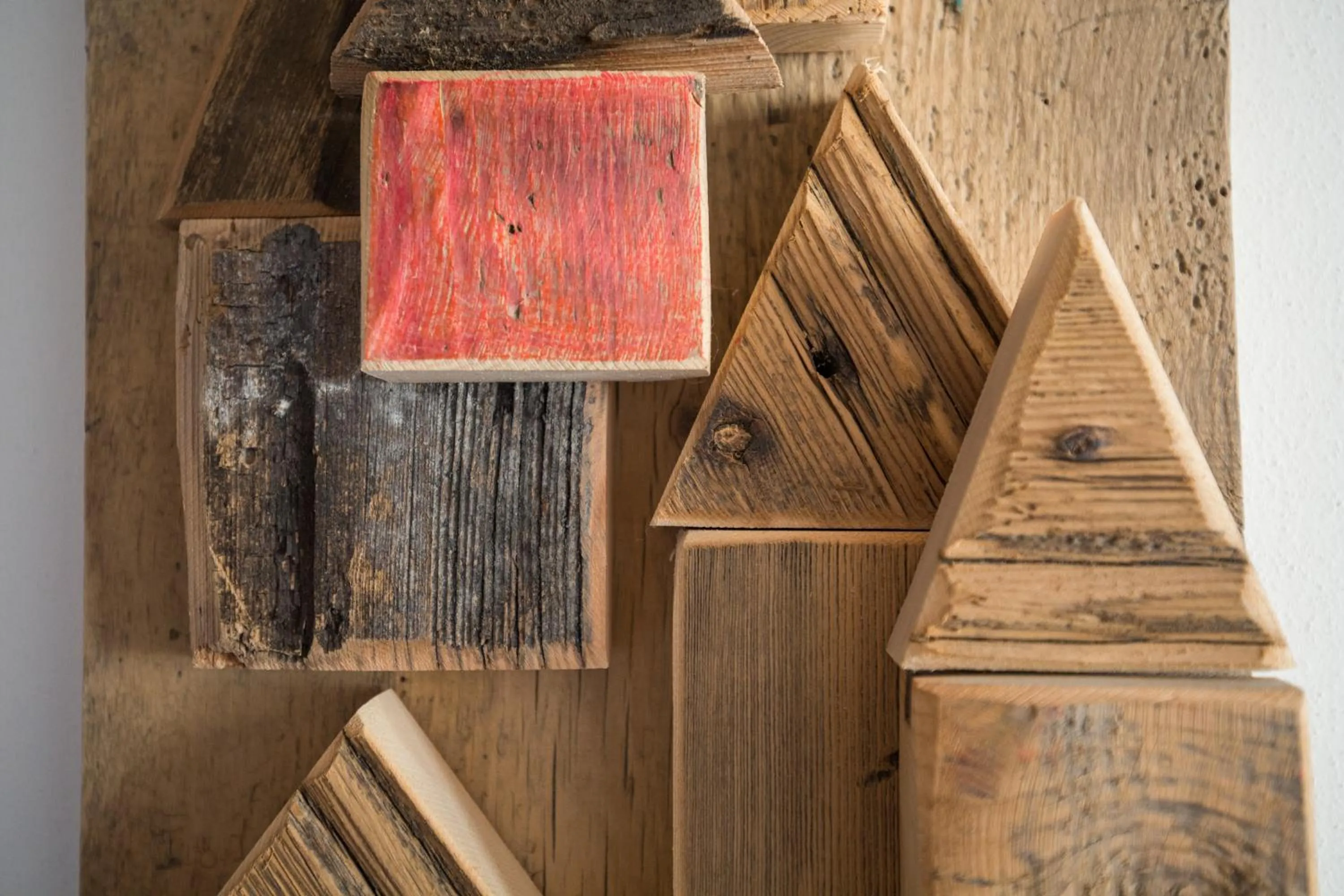 Decorative detail in Chalet Marcora