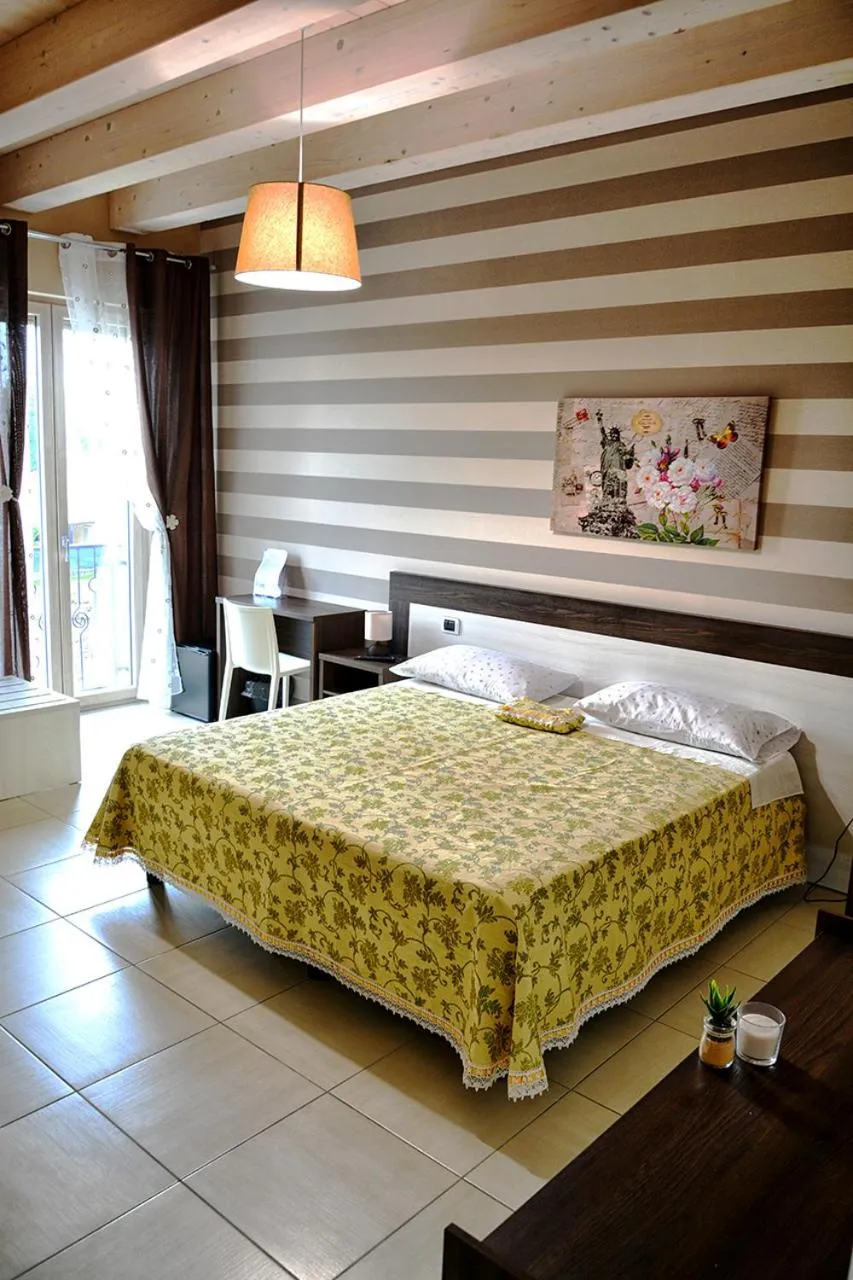 Bed in B & B Le due noci