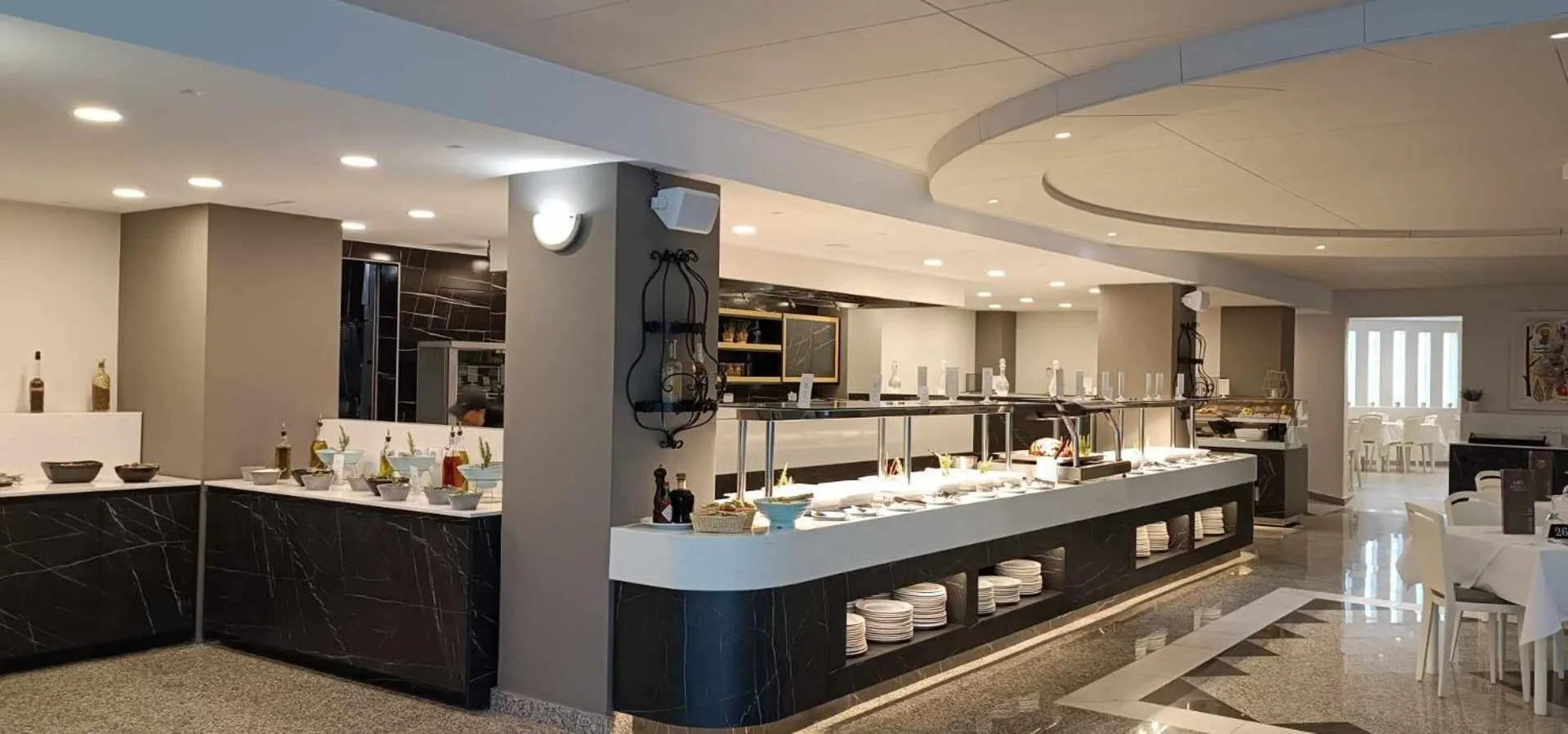 Restaurant/places to eat in Kos Palace