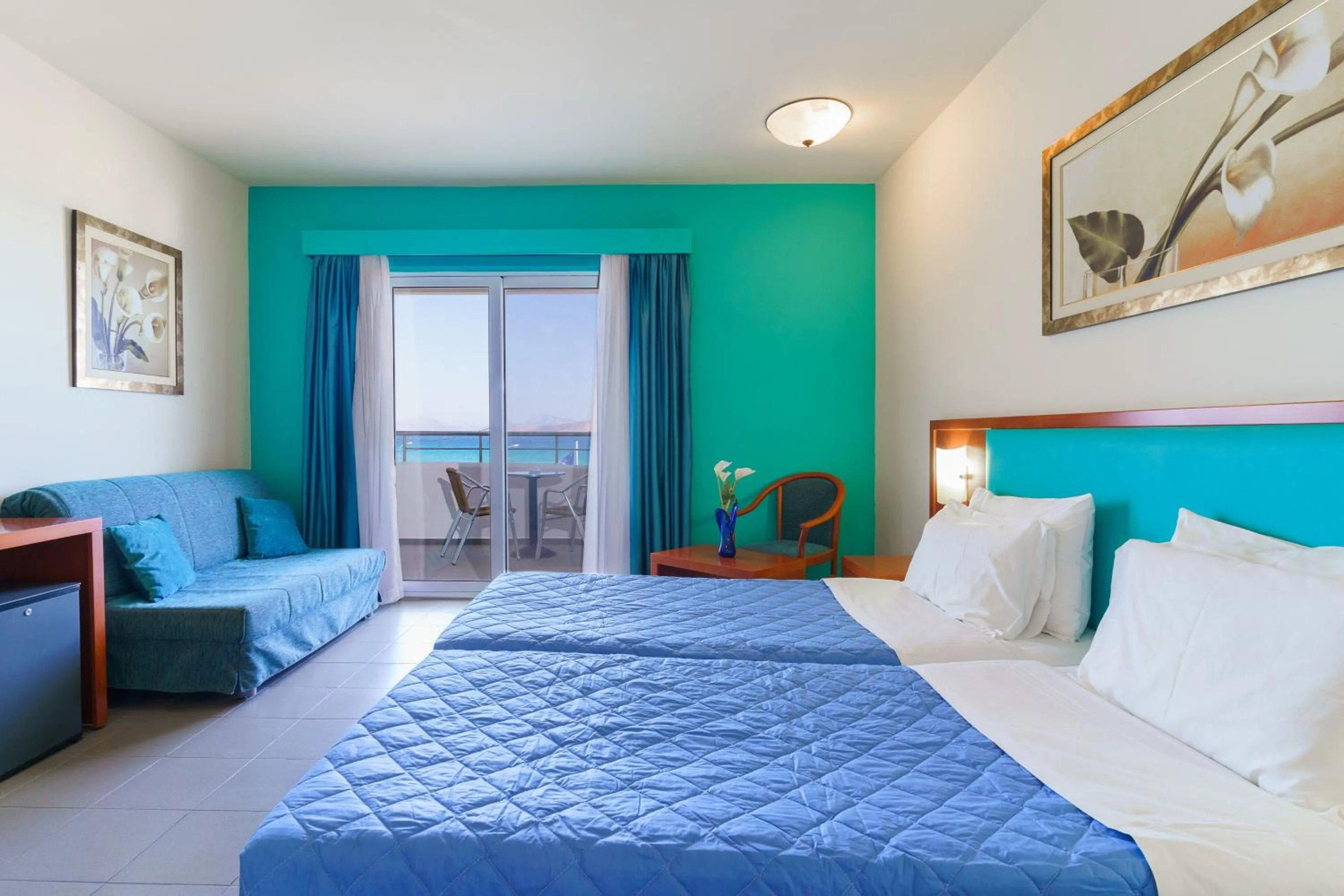 Bedroom, Bed in Kos Palace