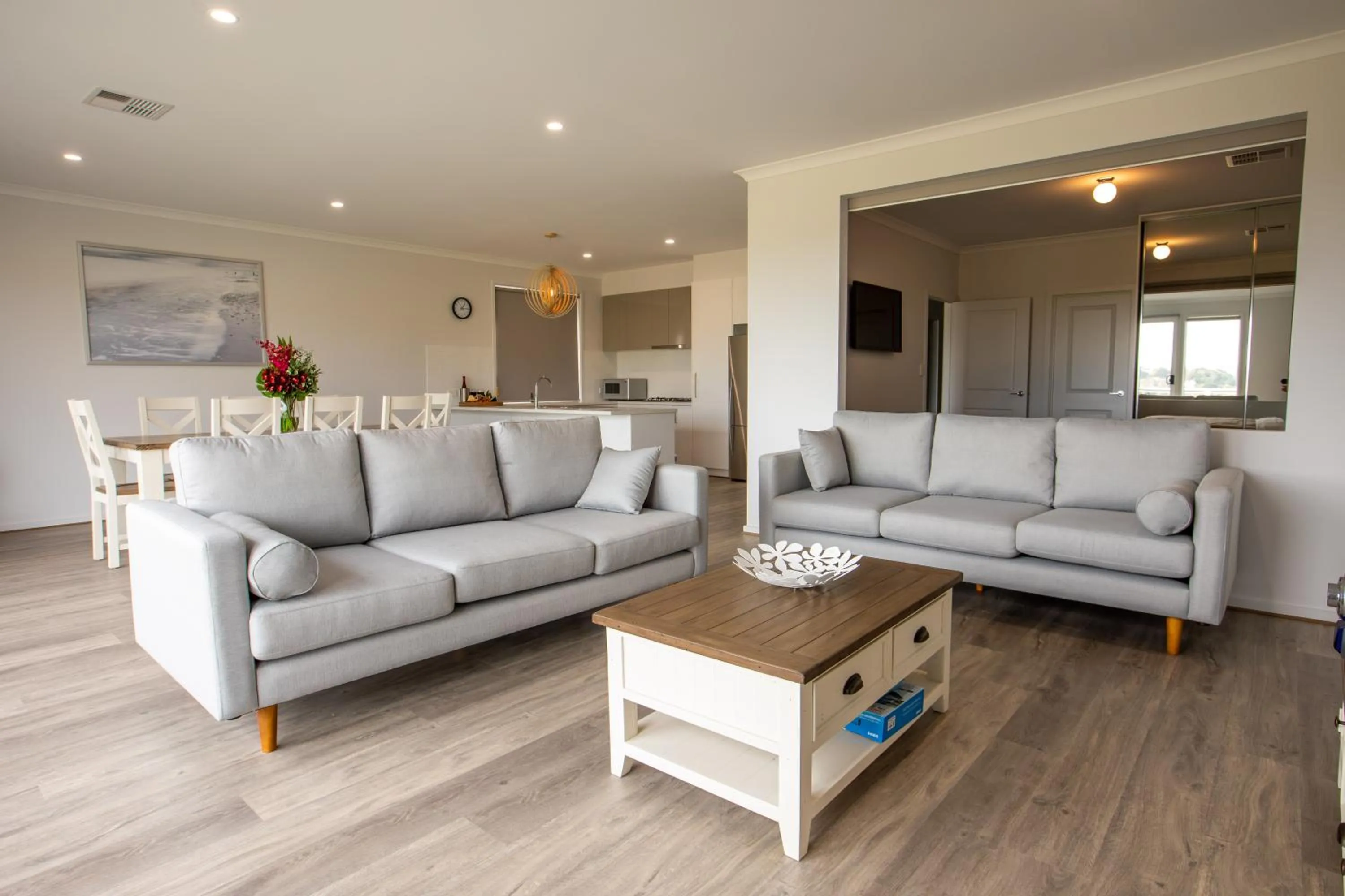 Living room in McCracken Country Club