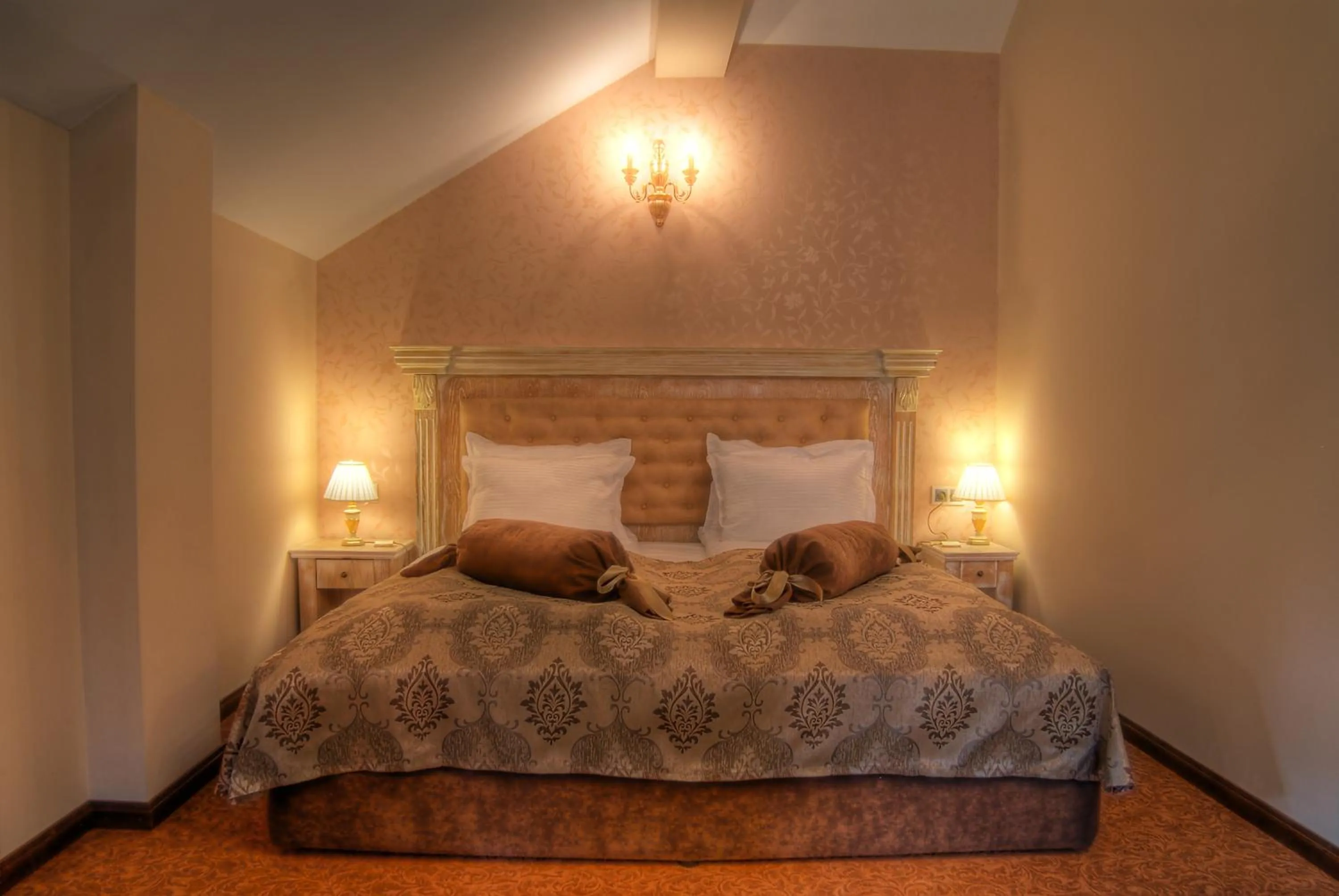 Bed in Hotel Iva & Elena