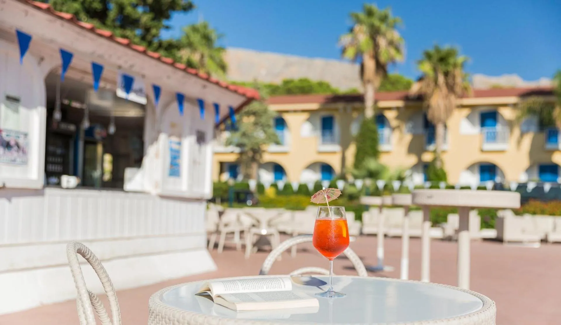 Property building in Perla Del Golfo Resort