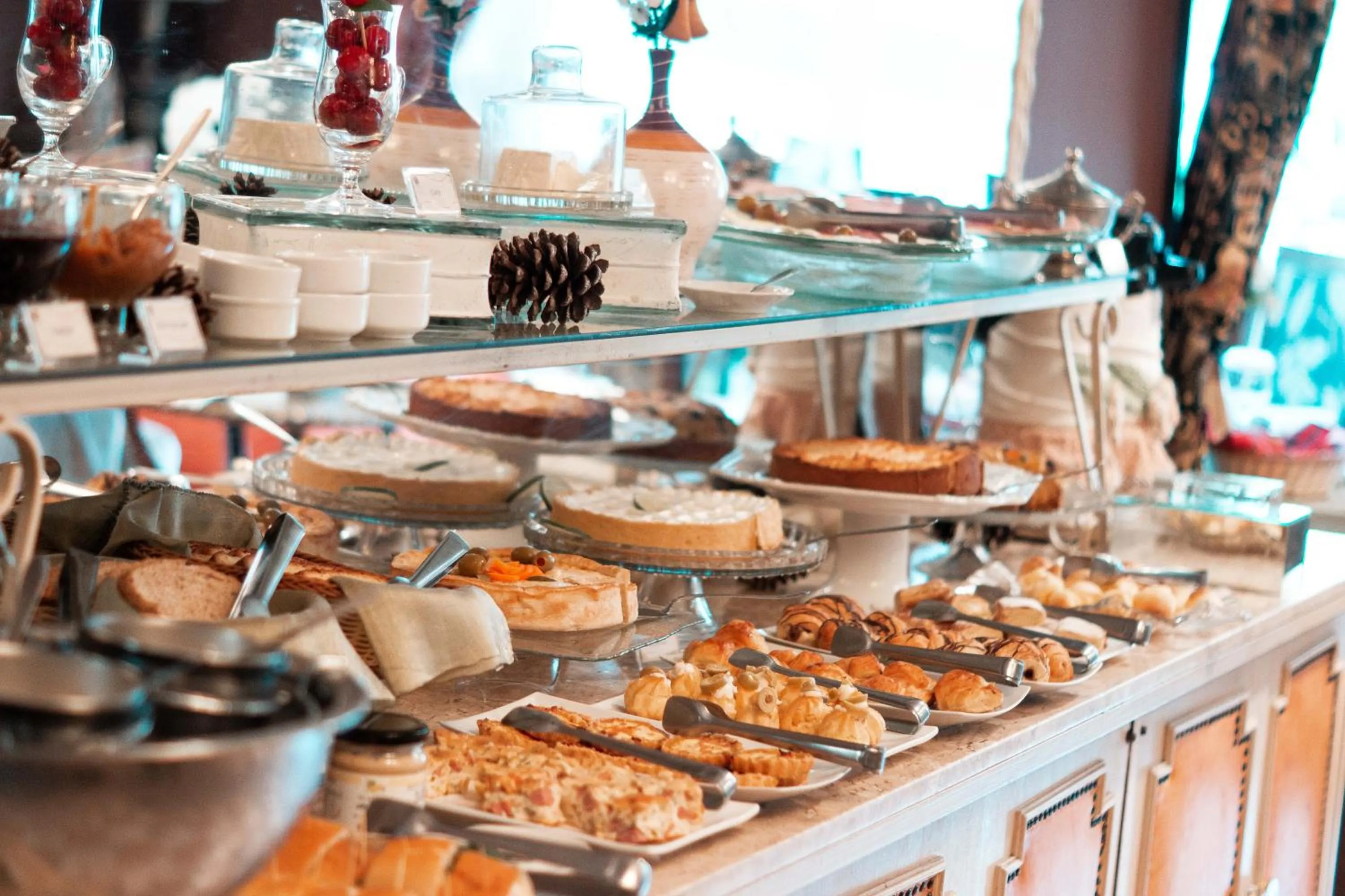 Buffet breakfast in Pousada Don Ramon & Spa Holgar D'Alma - Charm Collection