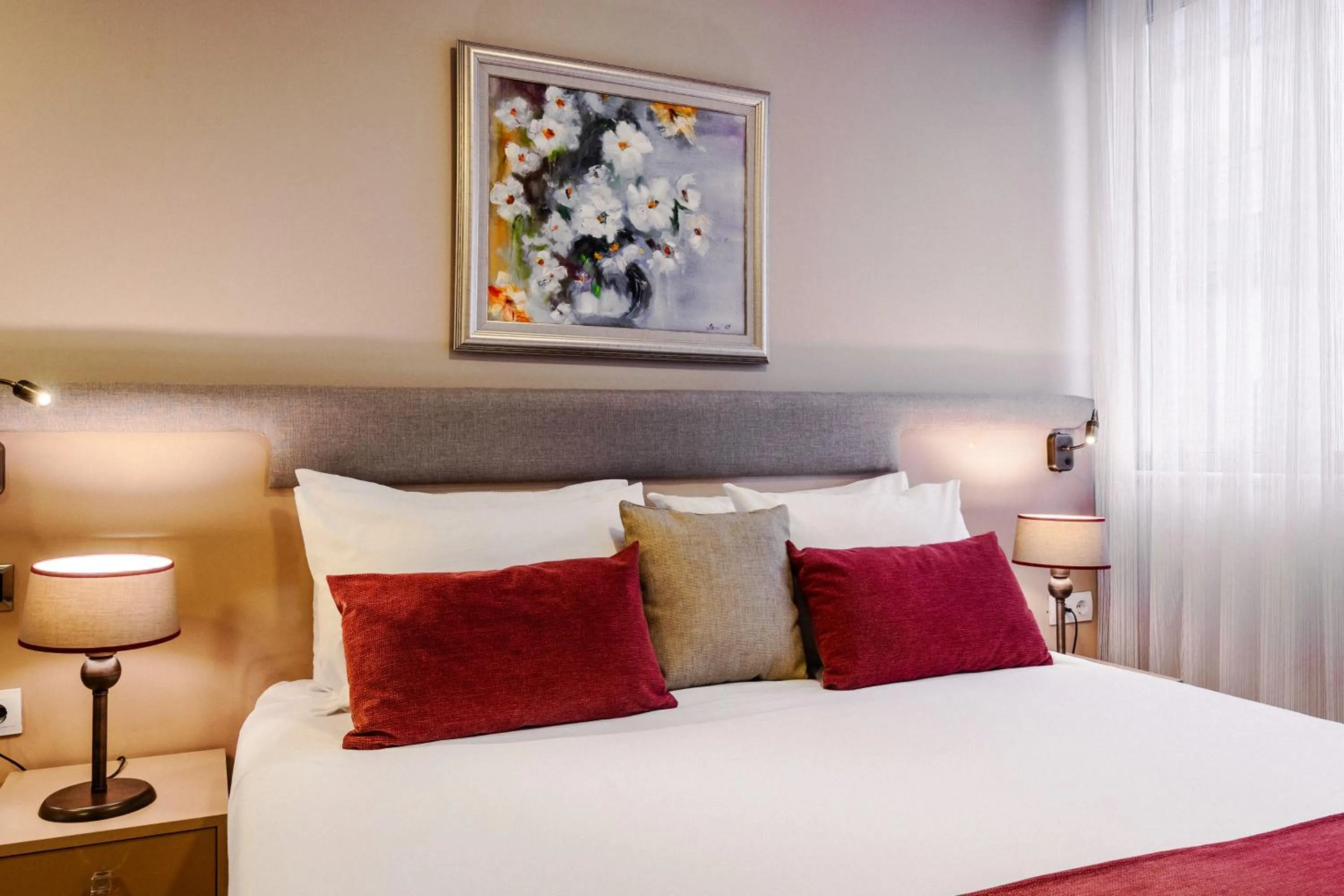 Bed in Cheya Beşiktaş Istanbul Bosphorus City Center Hotel & Suites