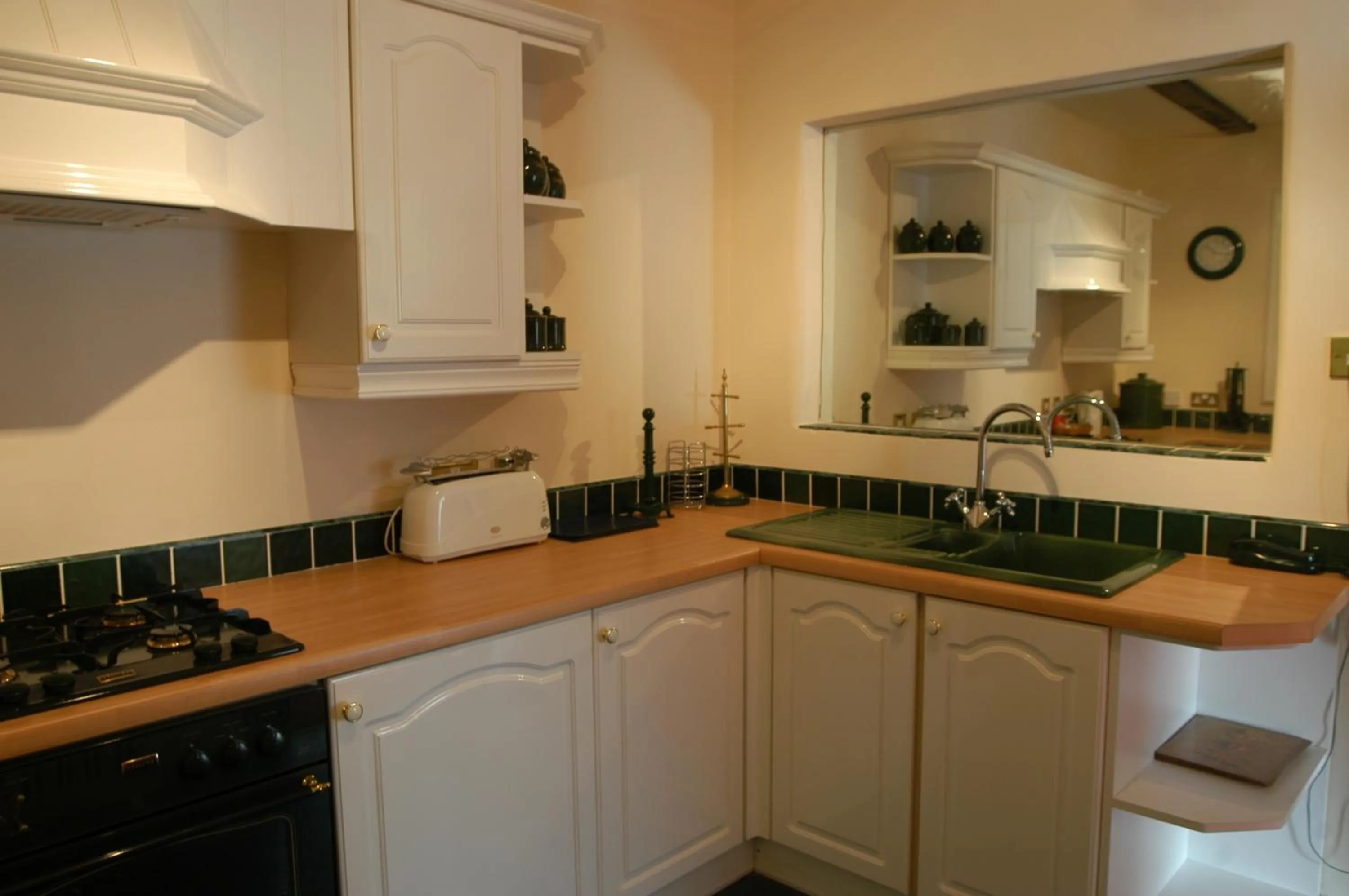 Kitchen or kitchenette in Embleton Spa Hotel & Apartments