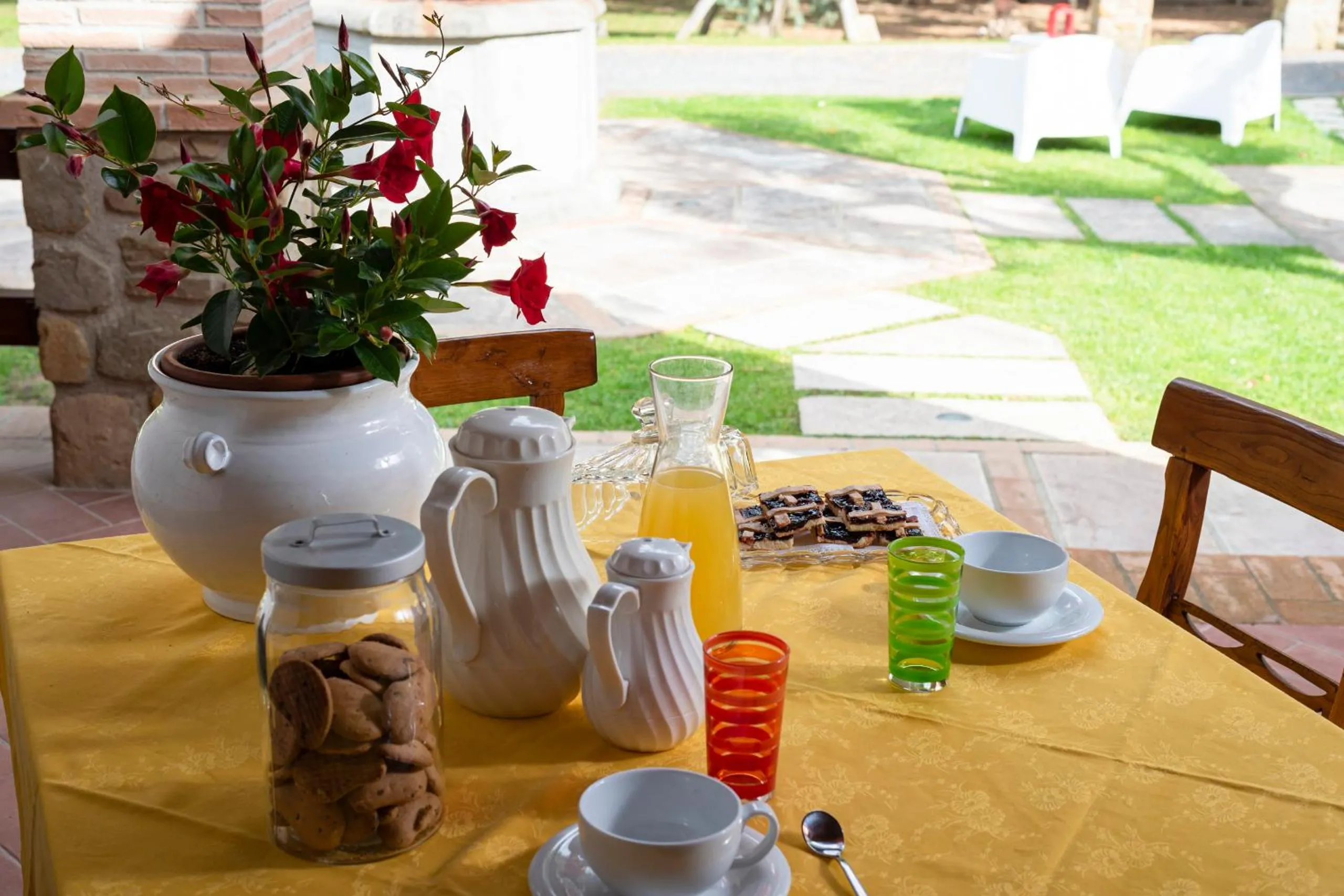 Patio in Agriturismo La Rombaia